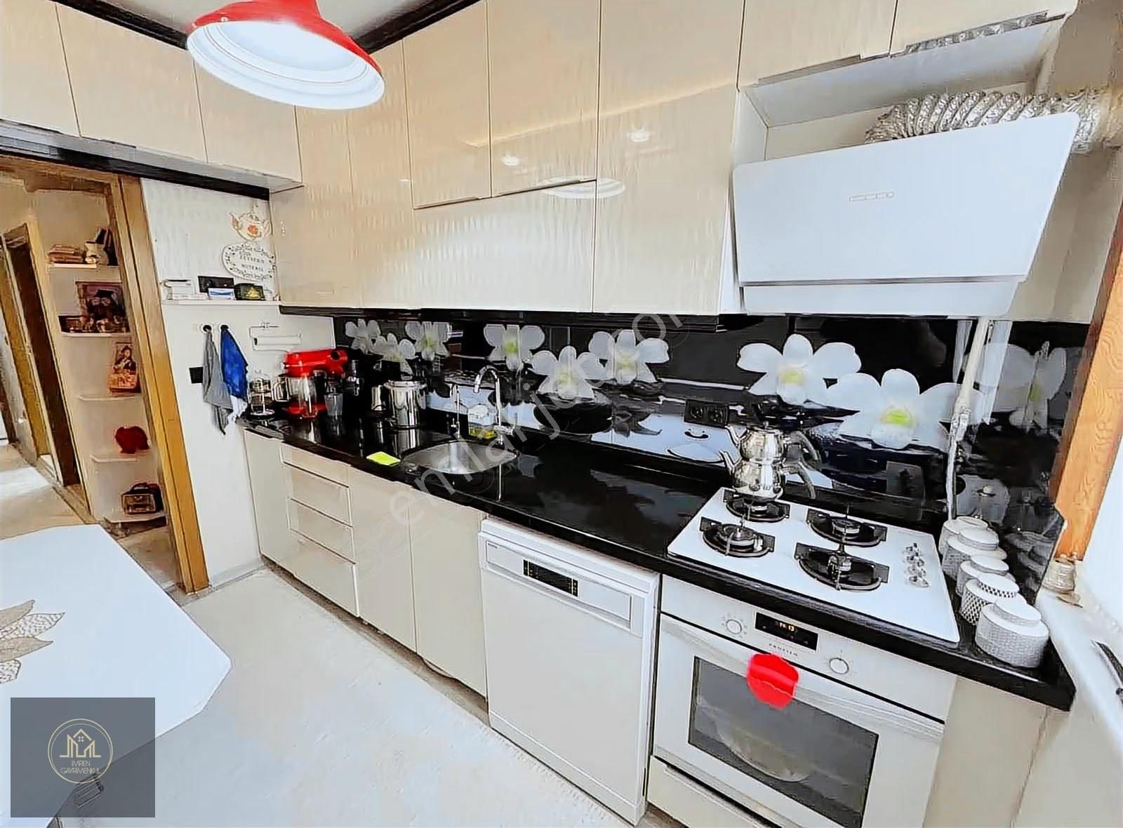 İmren Gayrimenkulden 3+1 Sefaköy Merkezde Asansörlü Lüks Yapım - Görsel 23