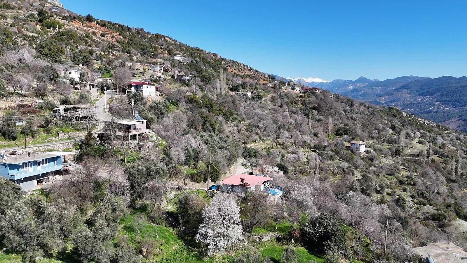 Alanya Yenicede Full Deniz Manzaralı 1.587m² Yola Sıfır Arsa!! - Görsel 6