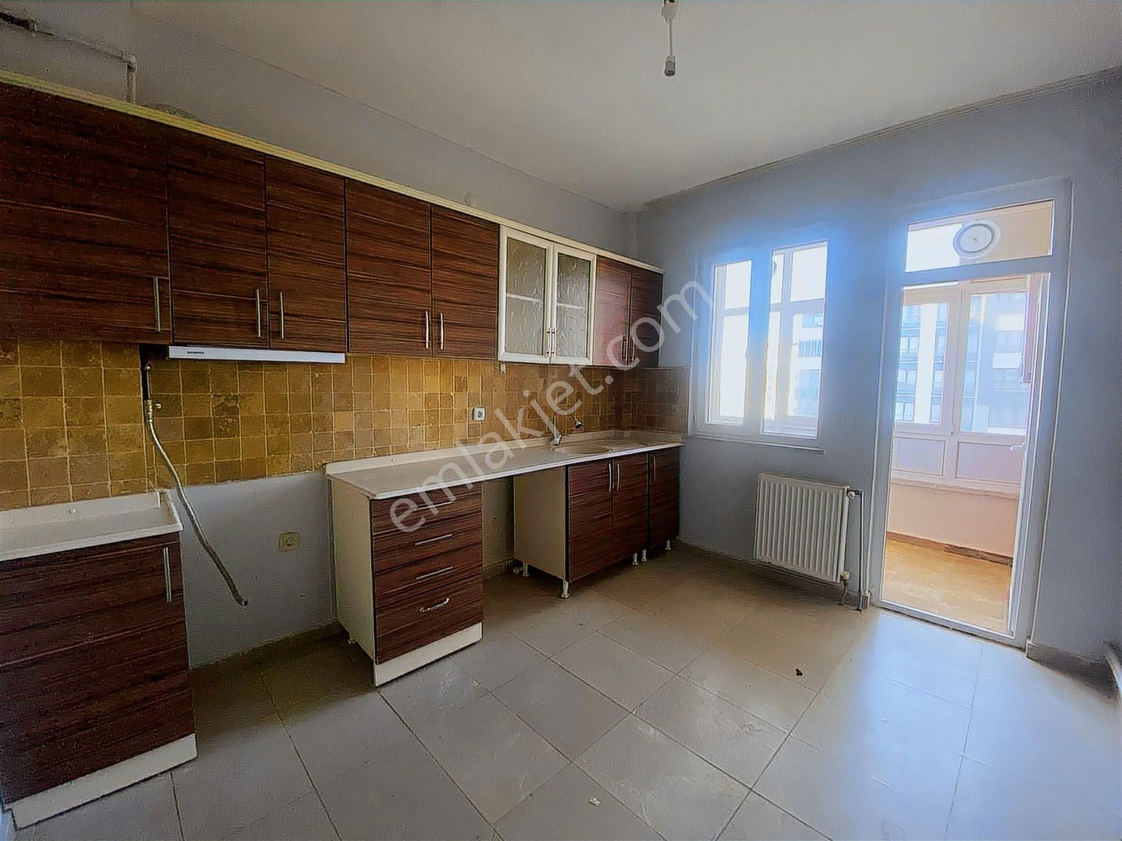 İldem 5 De Muhteşem Lokasyonda 3+1 Duru Kent Sitesi - Görsel 5