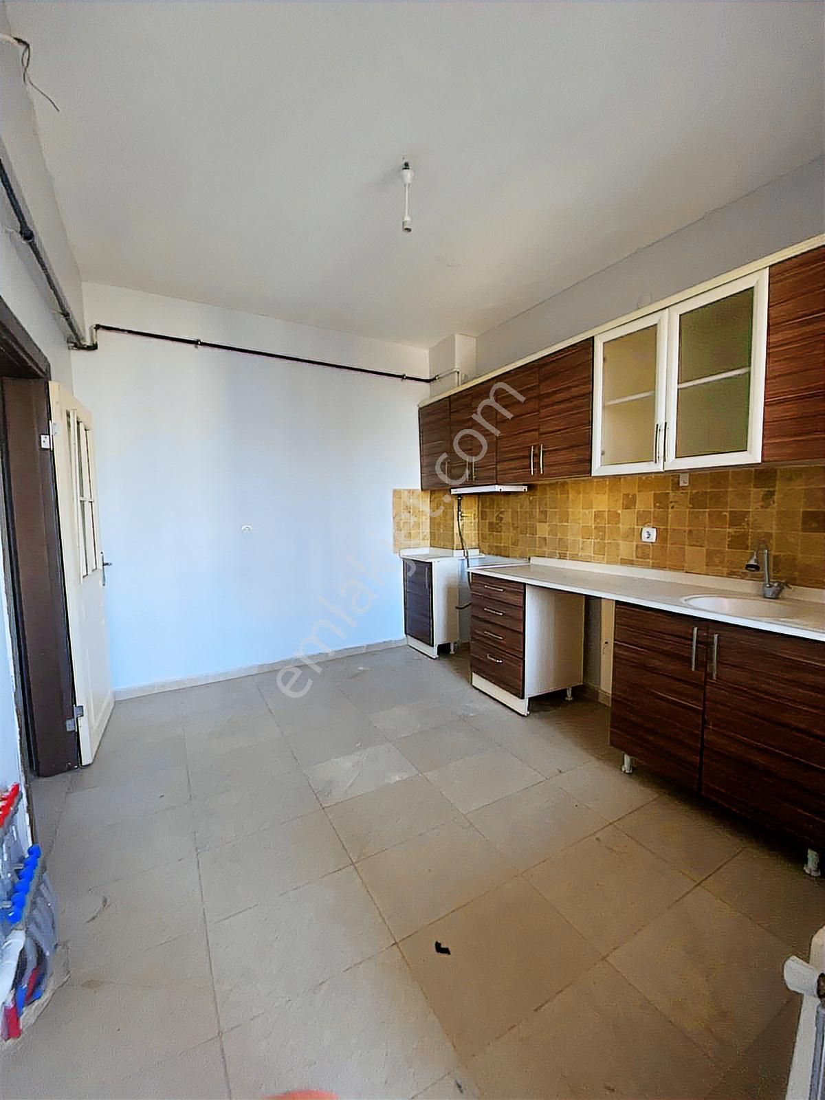 İldem 5 De Muhteşem Lokasyonda 3+1 Duru Kent Sitesi - Görsel 13