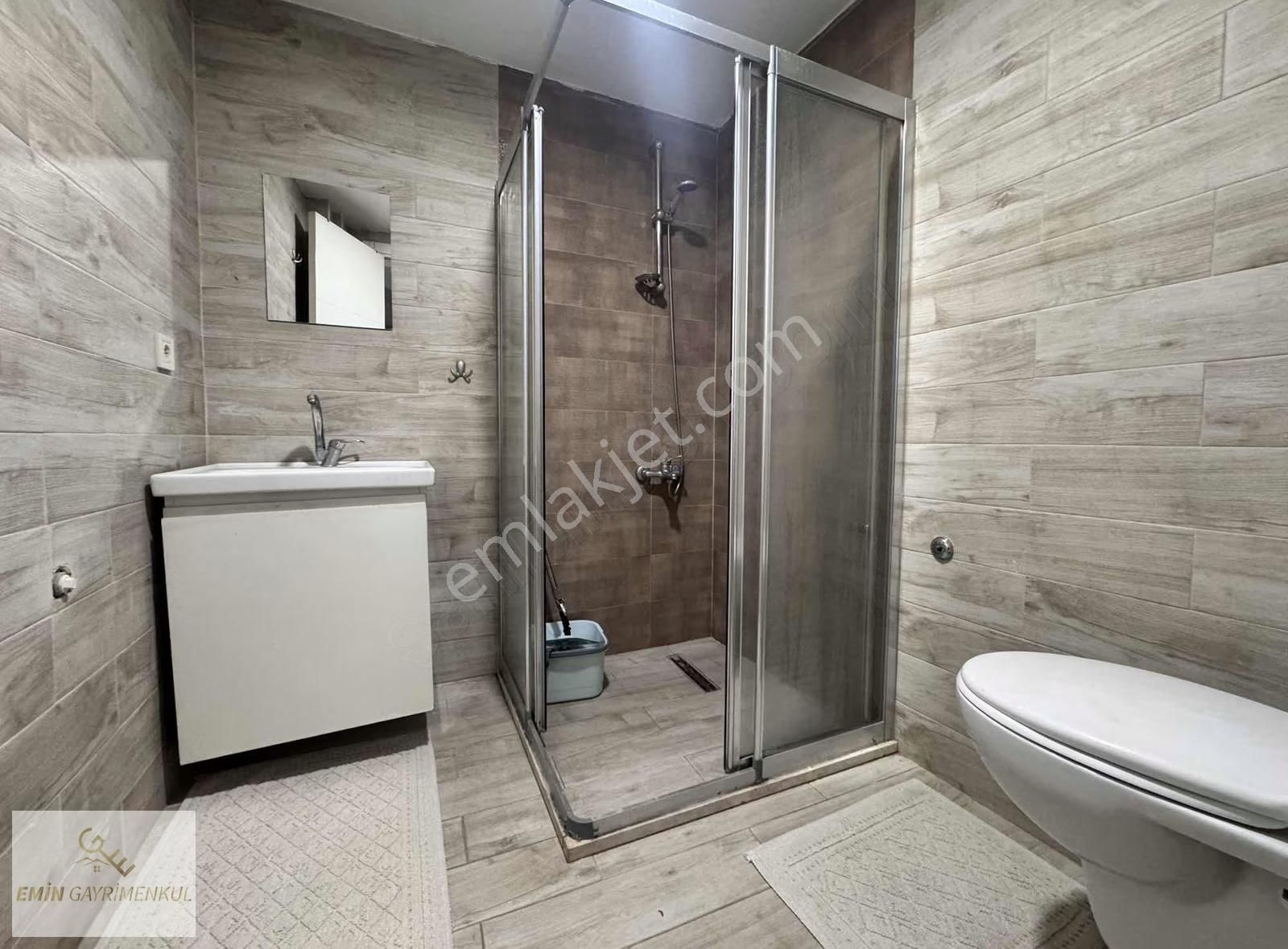 Zeytinköy'de Geniş 1+1 Apart - Görsel 6