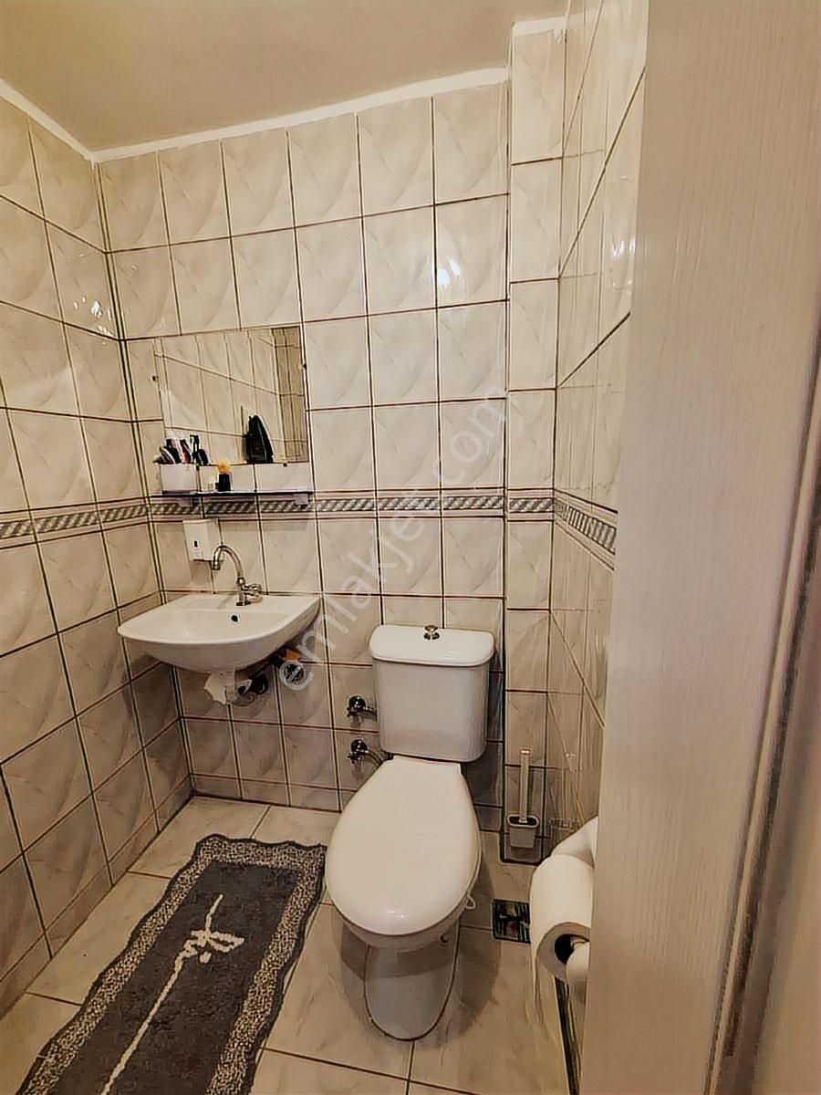 Bahçelievler Mahallesi Mehmetcik Caddesi Üzerinde Satılık 2+1 - Görsel 12