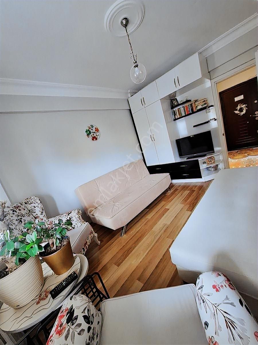 Bahçelievler Mahallesi Mehmetcik Caddesi Üzerinde Satılık 2+1 - Görsel 14