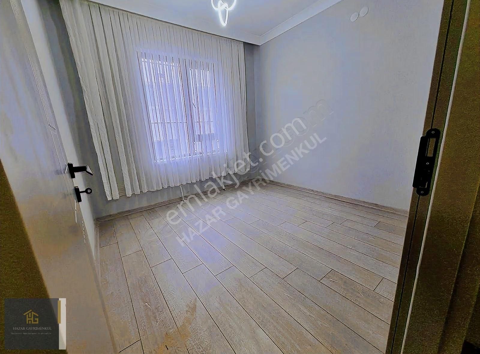 Hazardan Mendereste Ön Cephe Arakat Lüx Yapılı Kiralık 3+1 - Görsel 8