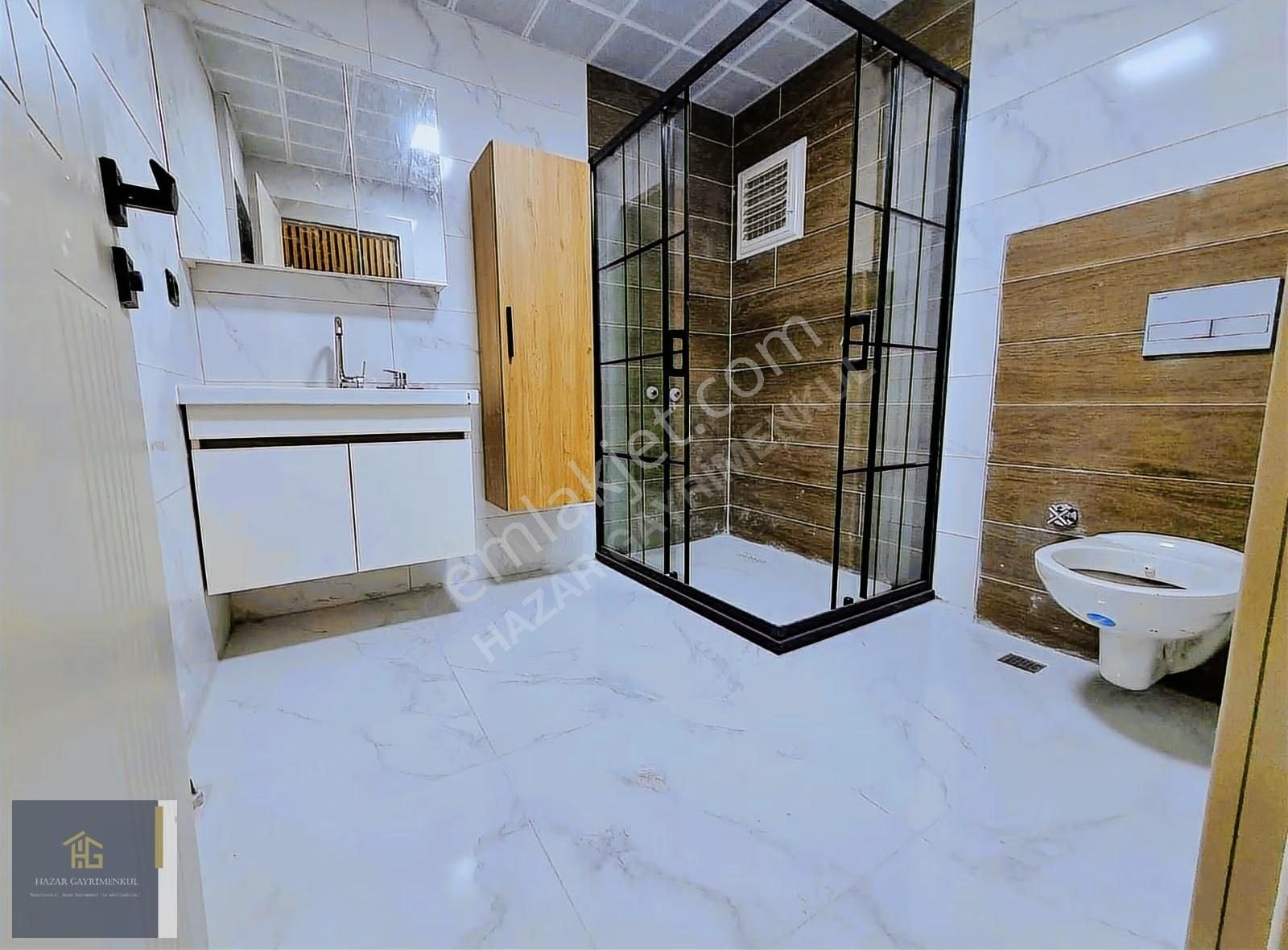 Hazardan Mendereste Ön Cephe Arakat Lüx Yapılı Kiralık 3+1 - Görsel 14