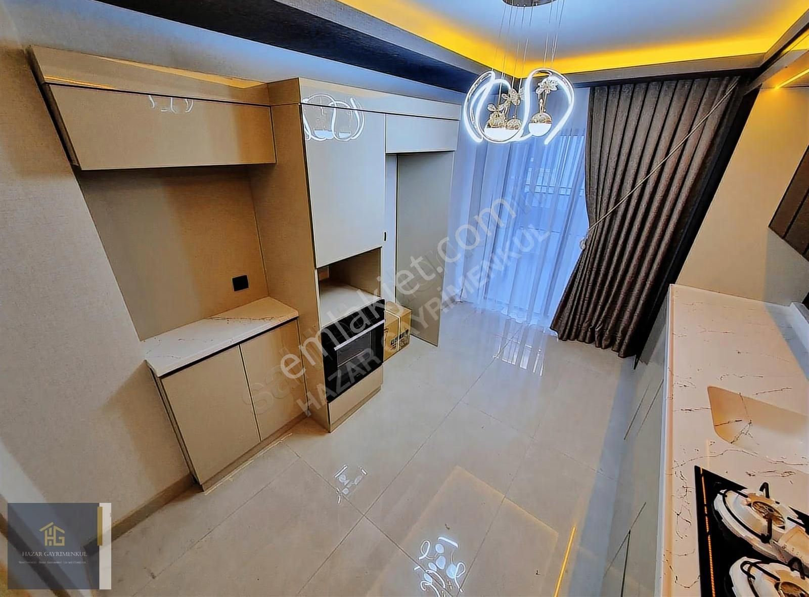 Hazardan Mendereste Cadde Cephe Ful Yapılı Ultra Lüx 3+1 Daire - Görsel 24