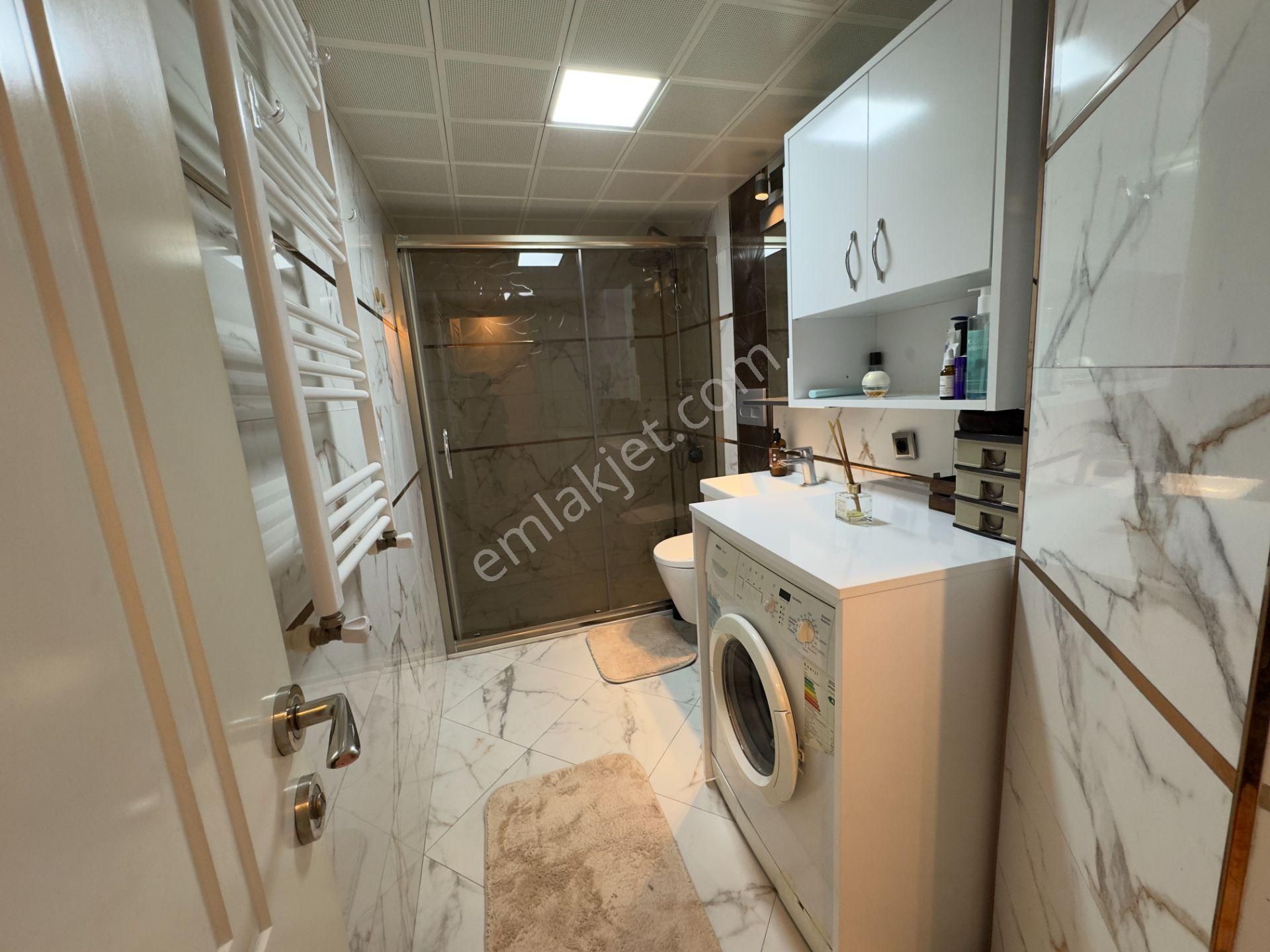 Cevdet Bilsay Caddesi’nde Ana Cadde Üzeri Bahçe Kullanımlı Özel 2+1 - Görsel 28