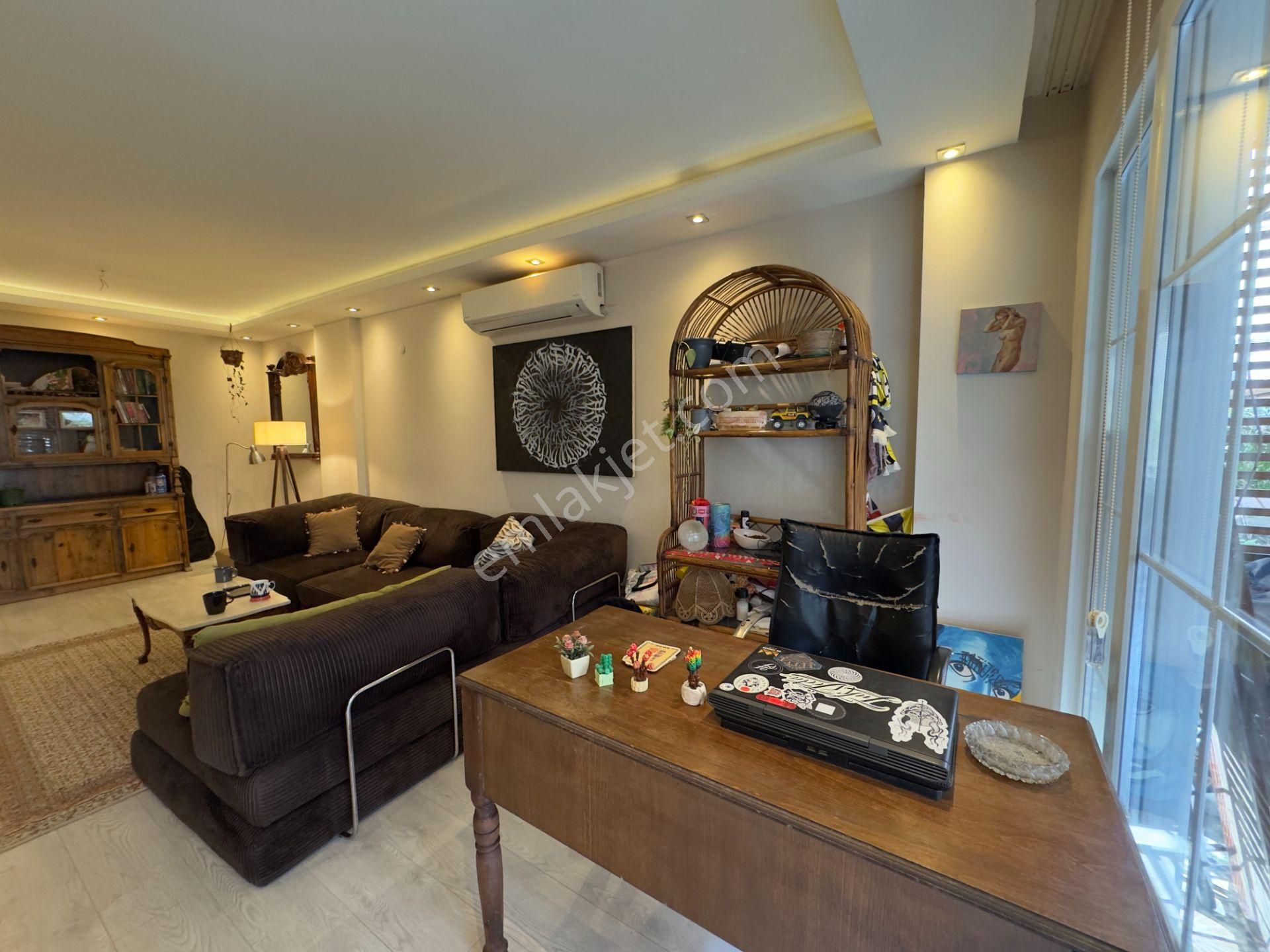 Cevdet Bilsay Caddesi’nde Ana Cadde Üzeri Bahçe Kullanımlı Özel 2+1 - Görsel 13