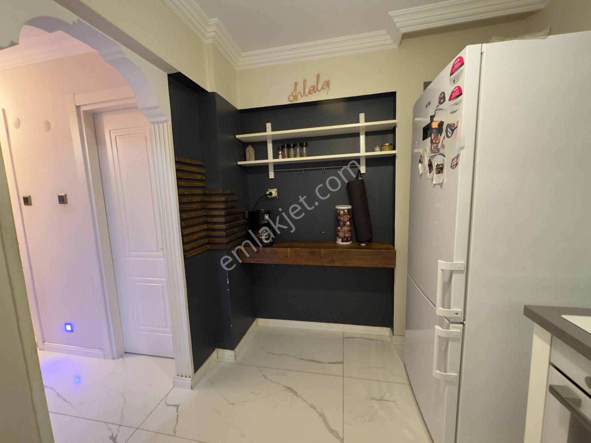 Cevdet Bilsay Caddesi’nde Ana Cadde Üzeri Bahçe Kullanımlı Özel 2+1 - Görsel 19