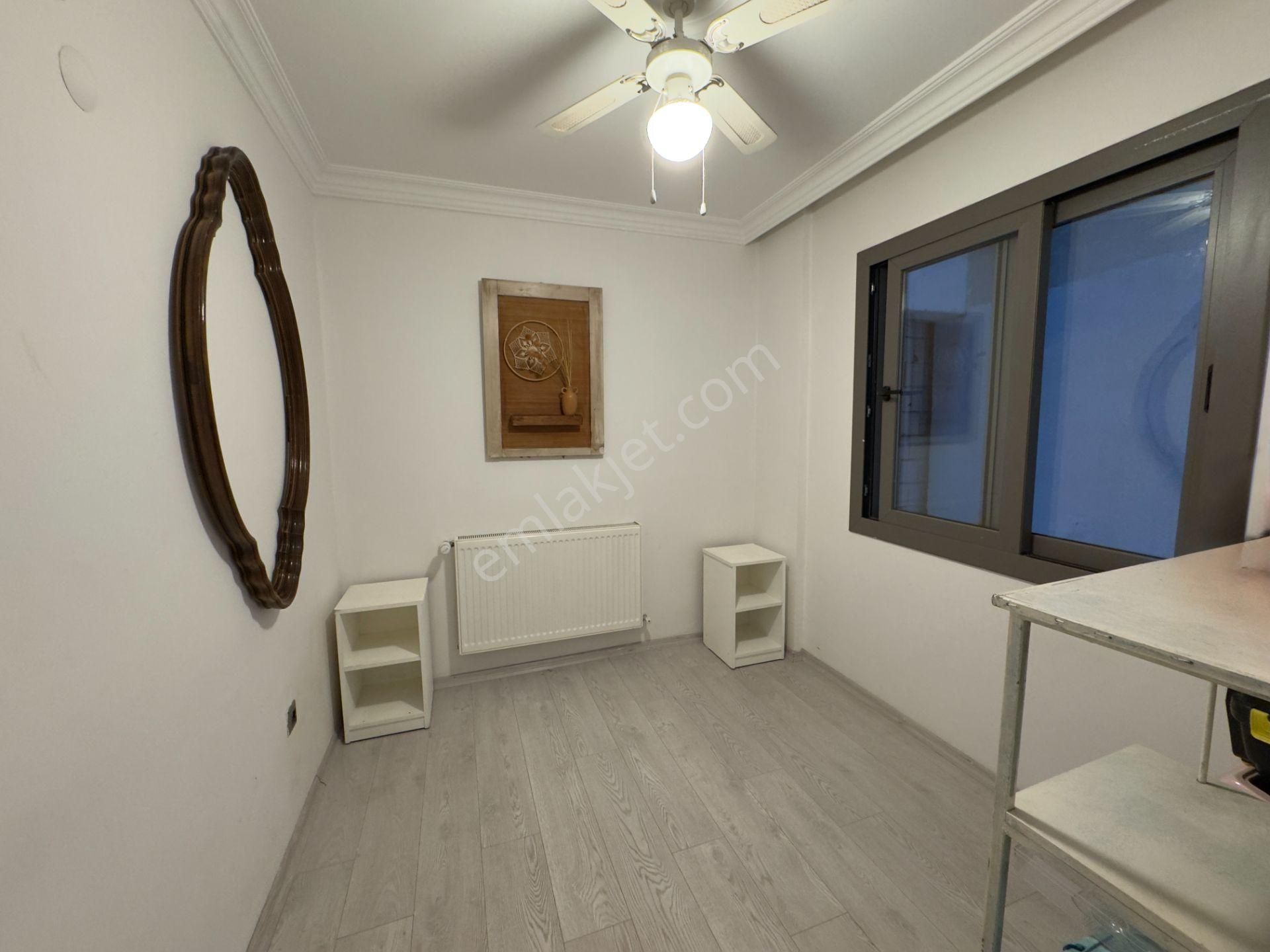 Cevdet Bilsay Caddesi’nde Ana Cadde Üzeri Bahçe Kullanımlı Özel 2+1 - Görsel 32