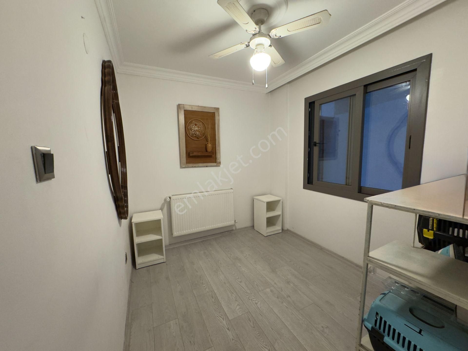 Cevdet Bilsay Caddesi’nde Ana Cadde Üzeri Bahçe Kullanımlı Özel 2+1 - Görsel 31