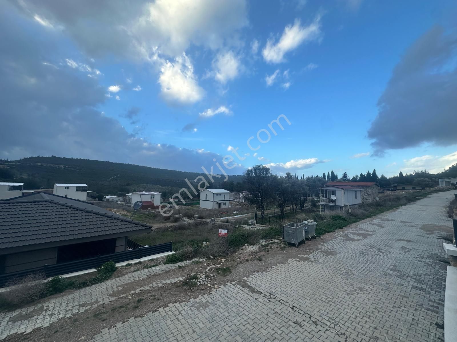 Güzelbahçe Çamlı Mahallesi Satılık 300 M2 Arsa - Görsel 14