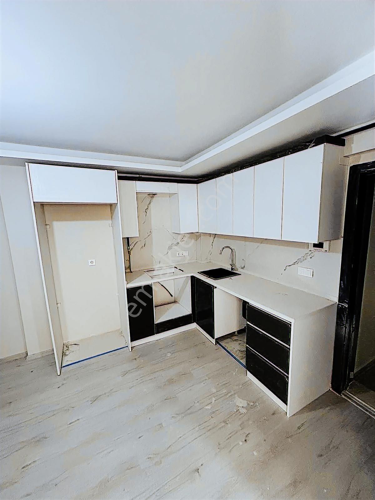 Seferihisarda Değer Kazanan Bölgede Fırsat Sıfır 1+1 Daire