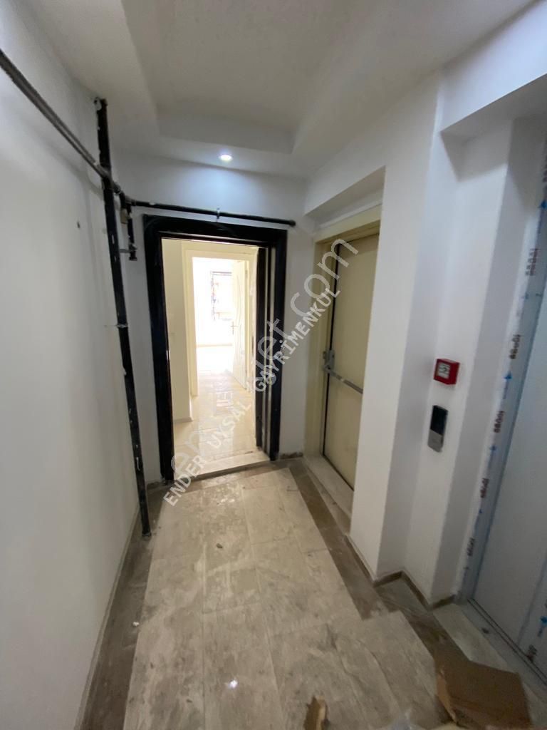 Ender Uysal Gayrimenkulden Çınara Çok Yakın 2+1 Asansörlü Kiralık Lüx Daire... - Görsel 14