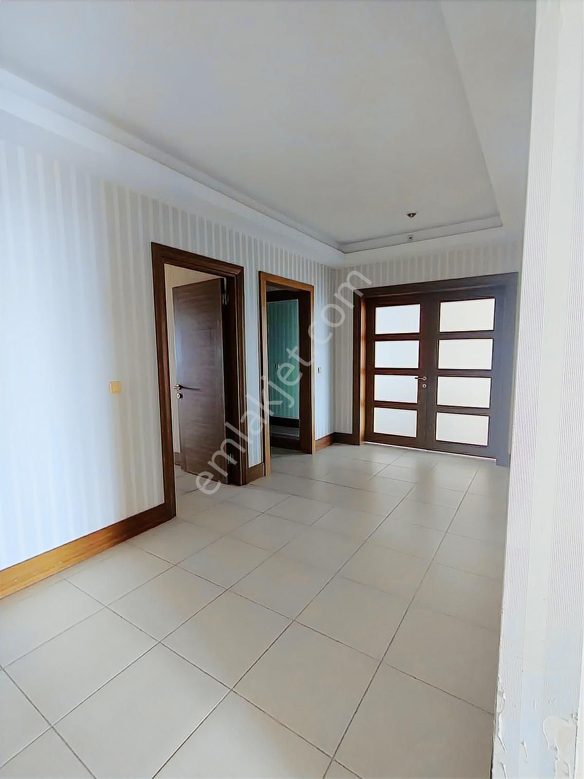 Pelican Hıll 4+1 Muhteşem Manzaralı Yüksek Kat Kiralık Daire - Görsel 20