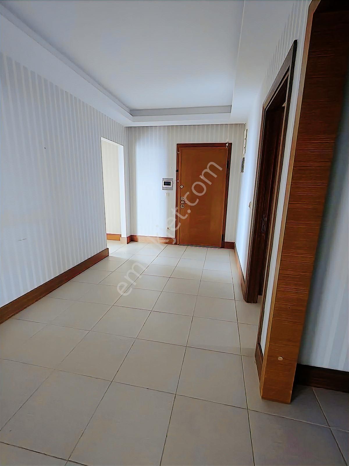 Pelican Hıll 4+1 Muhteşem Manzaralı Yüksek Kat Kiralık Daire - Görsel 18