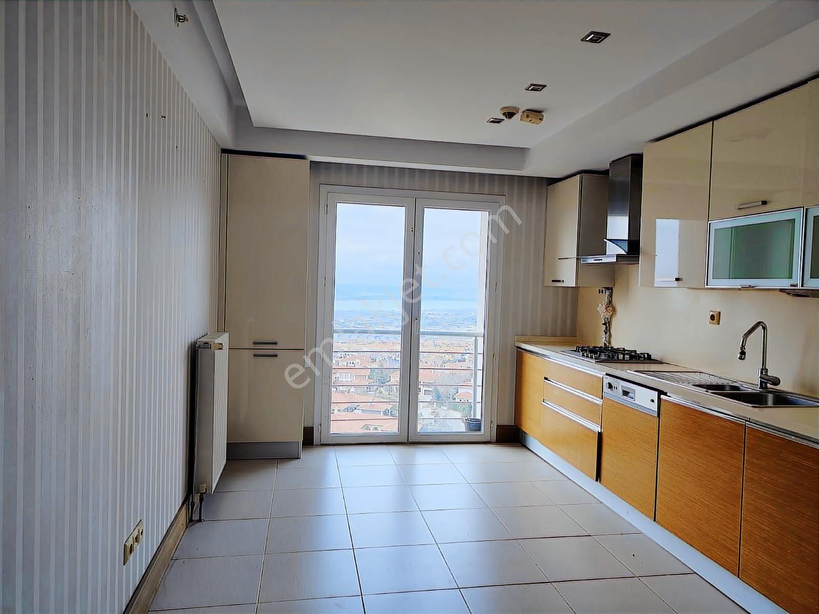 Pelican Hıll 4+1 Muhteşem Manzaralı Yüksek Kat Kiralık Daire - Görsel 30