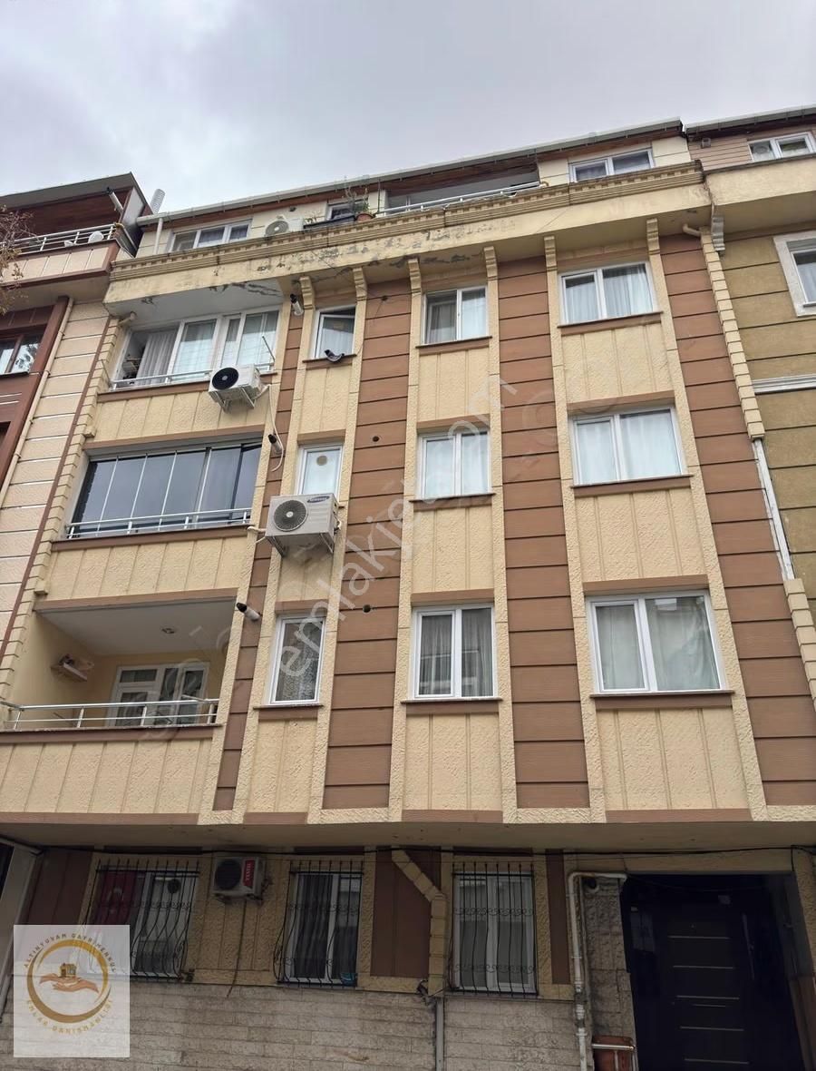 Bağcılar Barbaros Mahallesinde 2+1 Satılık Daire