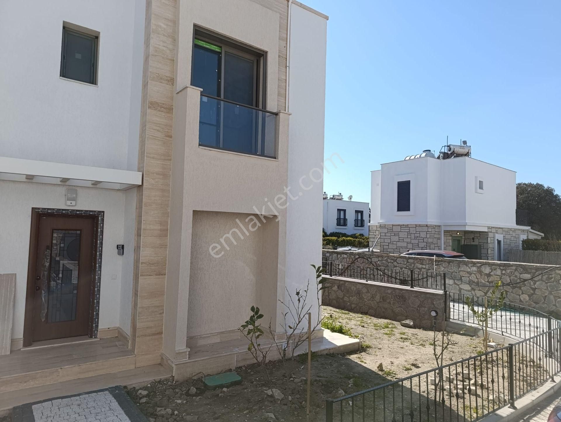 Gümüşlük Merkezde | Düzayak | 2+1 Bahçeli Yıllık Kiralık Villa - Görsel 6