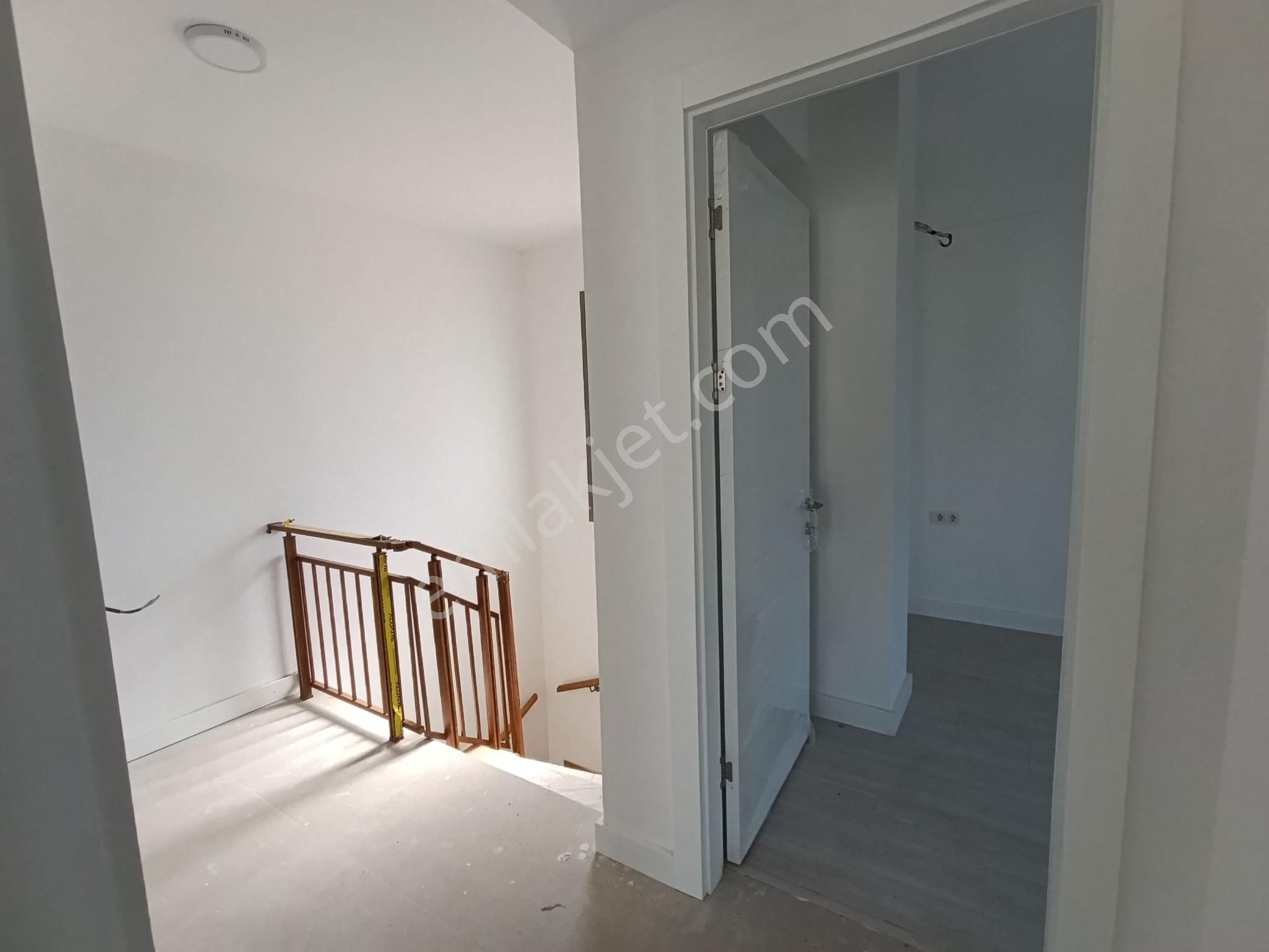 Gümüşlük Merkezde | Düzayak | 2+1 Bahçeli Yıllık Kiralık Villa - Görsel 13