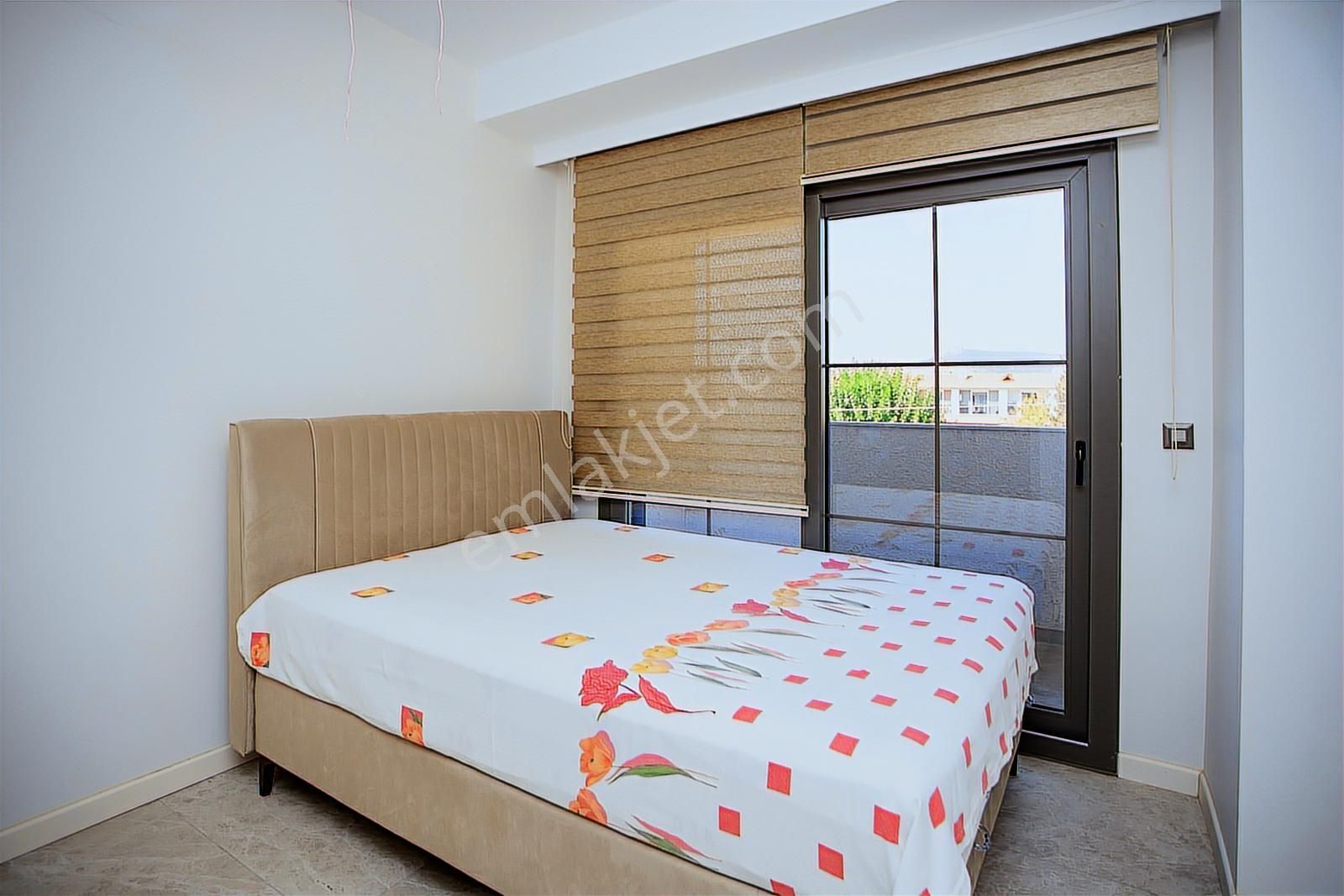 Foça Kazım Dirik Mah. Satılık Müstakil Havuzlu 5+1 Villa - Görsel 30