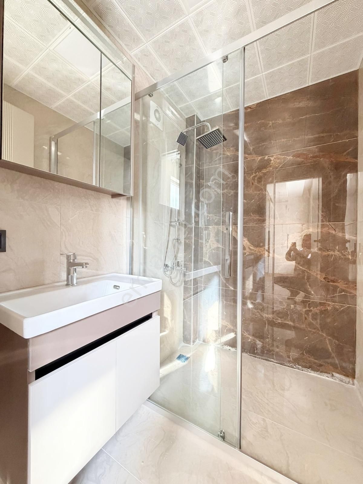 Yuvam'dan Merkezi Konumda Ultra Geniş 3+1 Daire Fırsat !!! - Görsel 10