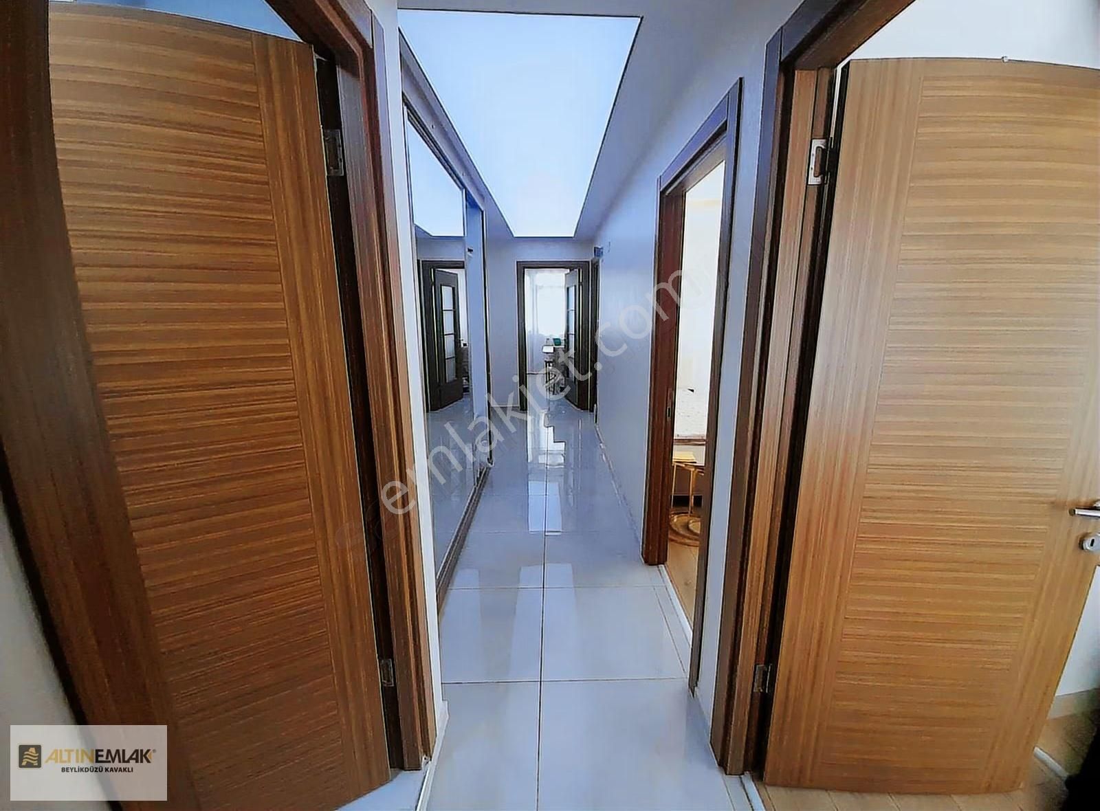 Beylikdüzü Kavaklıda Butik Apartmanda 2+1 Satılık Eşyalı Daire - Görsel 4