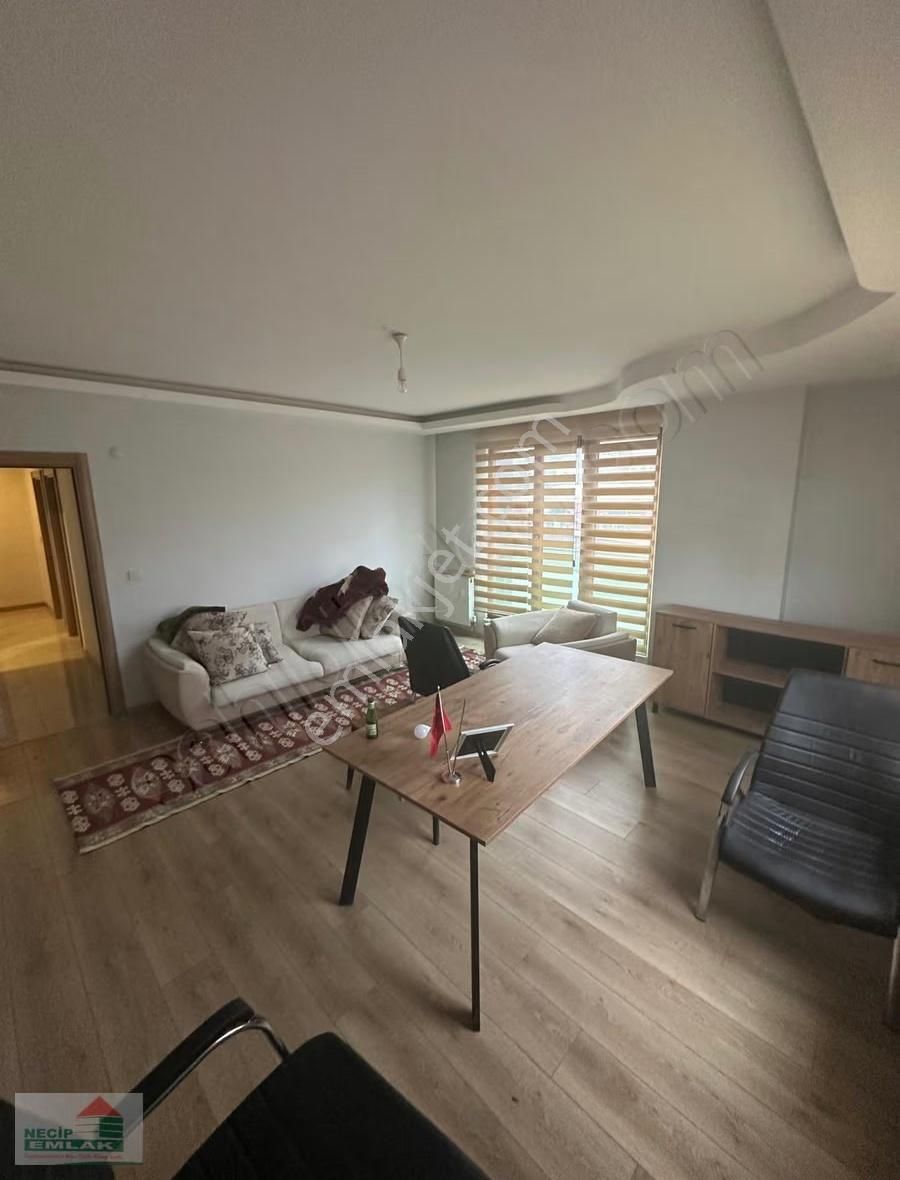 Necip Emlaktan Velibaba Merkezde 3+1 Kiralık Daire - Görsel 18