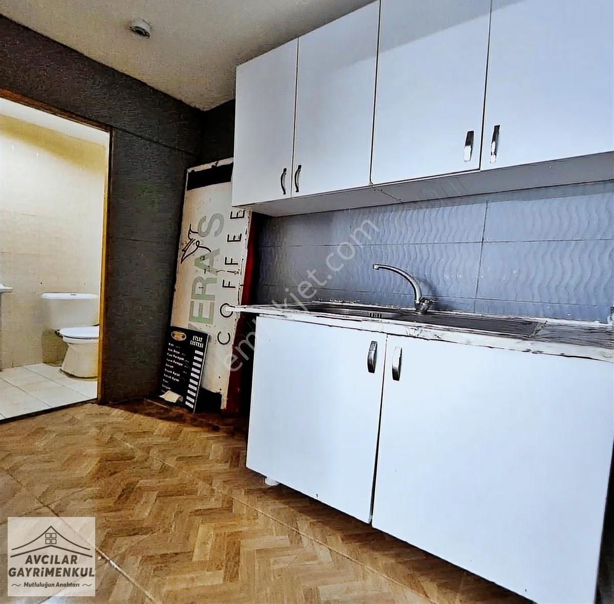 Avcılar Gayrimenkul'den Kiralık Cadde Üzeri Dükkan - Görsel 2