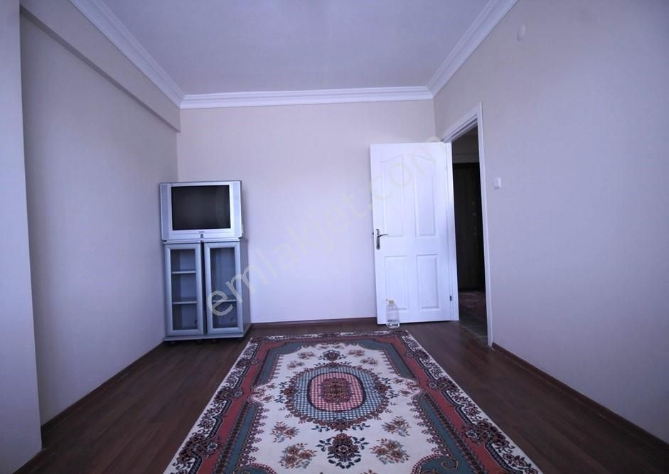 Nusratiye Mah Su Deposu Yanında 2+1 /100 M2 Kiralık Eşyalı Daire - Görsel 3