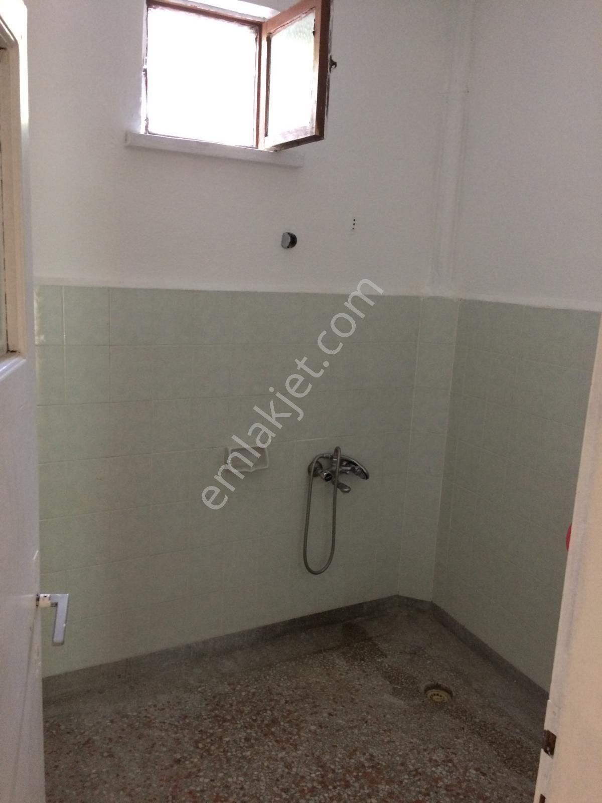 Mehmet Akif Mahallesi'nde Satılık Bakımlı Daire - Görsel 9