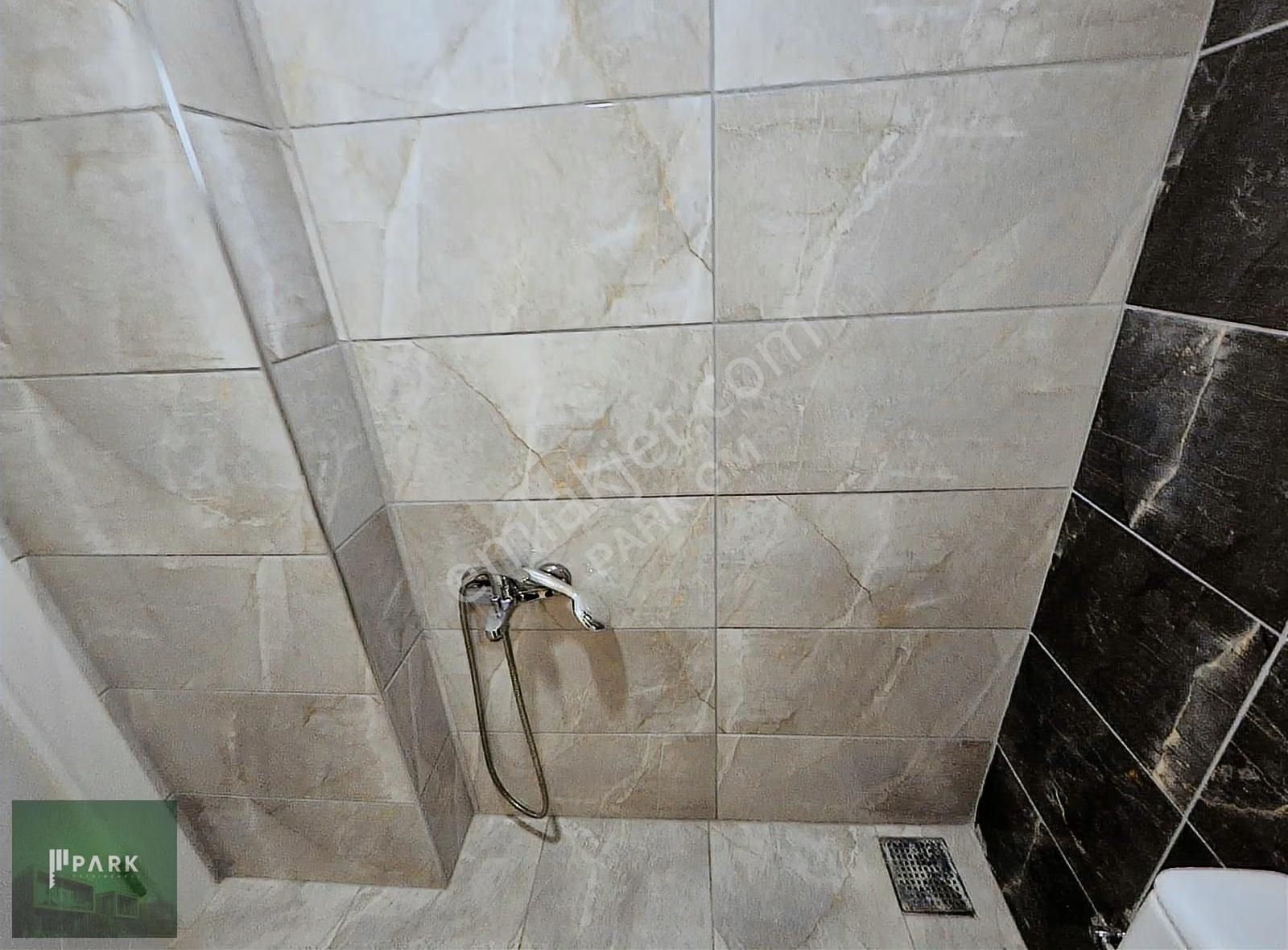 Park Gayrimenkul'den Vişnelik Mah.de Kiralık Geniş 1+1 Daire - Görsel 29