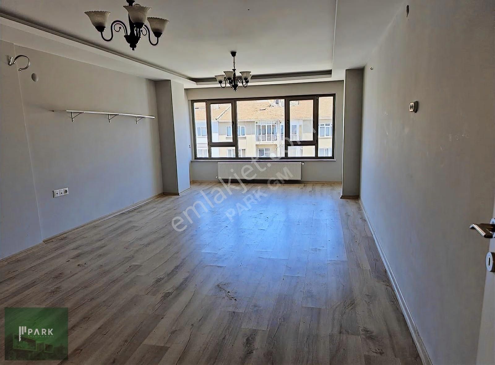 Park Gayrimenkul'den Vişnelik Mah.de Kiralık Geniş 1+1 Daire - Görsel 20