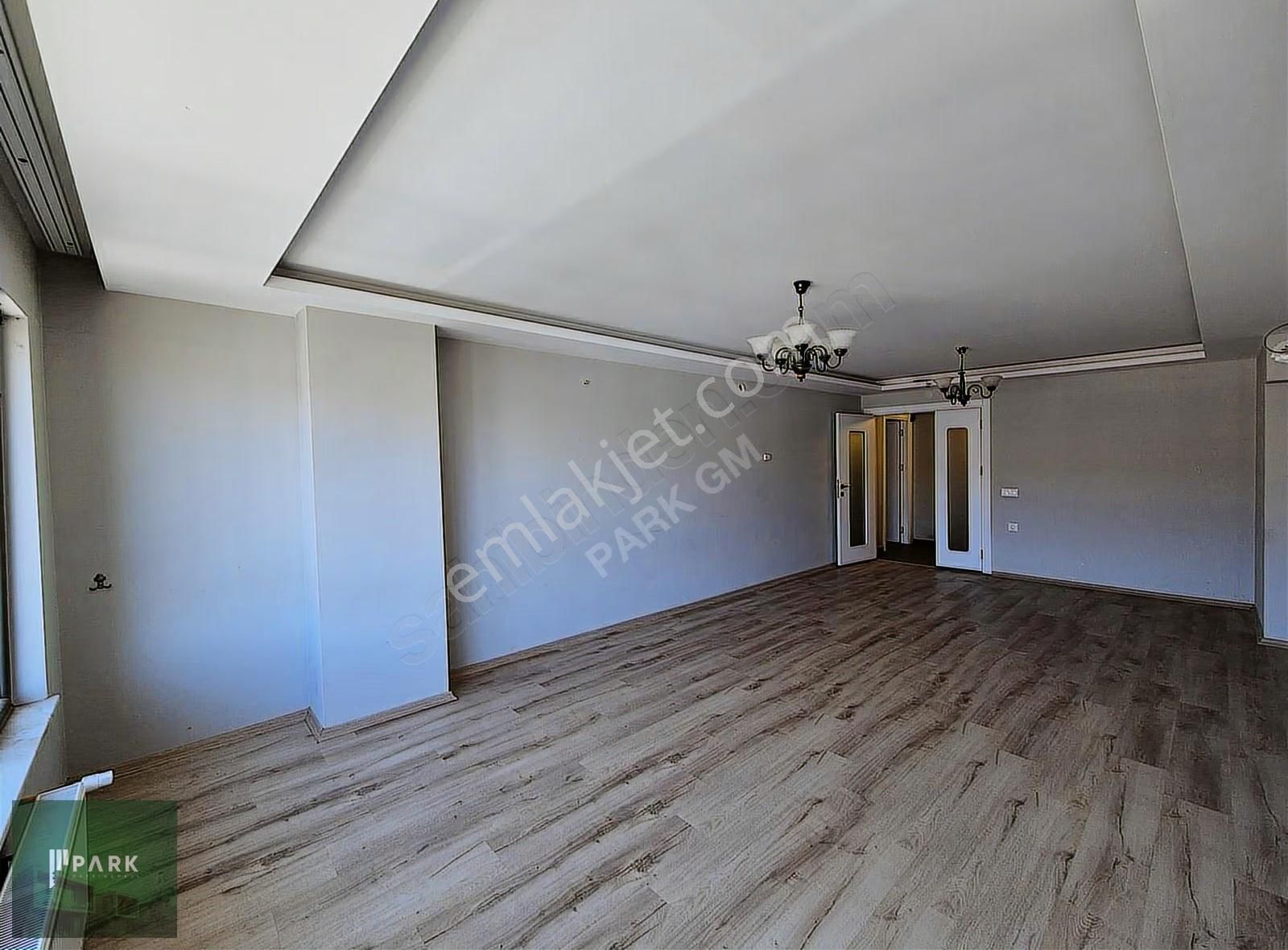 Park Gayrimenkul'den Vişnelik Mah.de Kiralık Geniş 1+1 Daire - Görsel 6