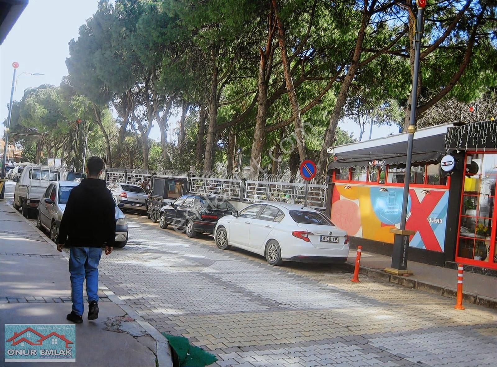 Menemen Çarşıda Cadde Üzeri Kiralık 85 M² Dükkan - Görsel 6