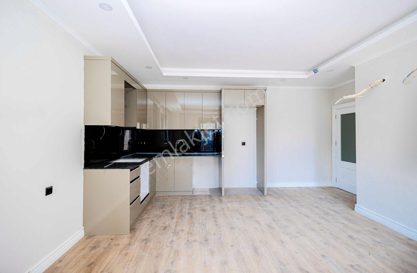 Topaloğlu Yapıdan Şehir Merkezinde Satılık Ultra Luks 2+1 Daıre - Görsel 10