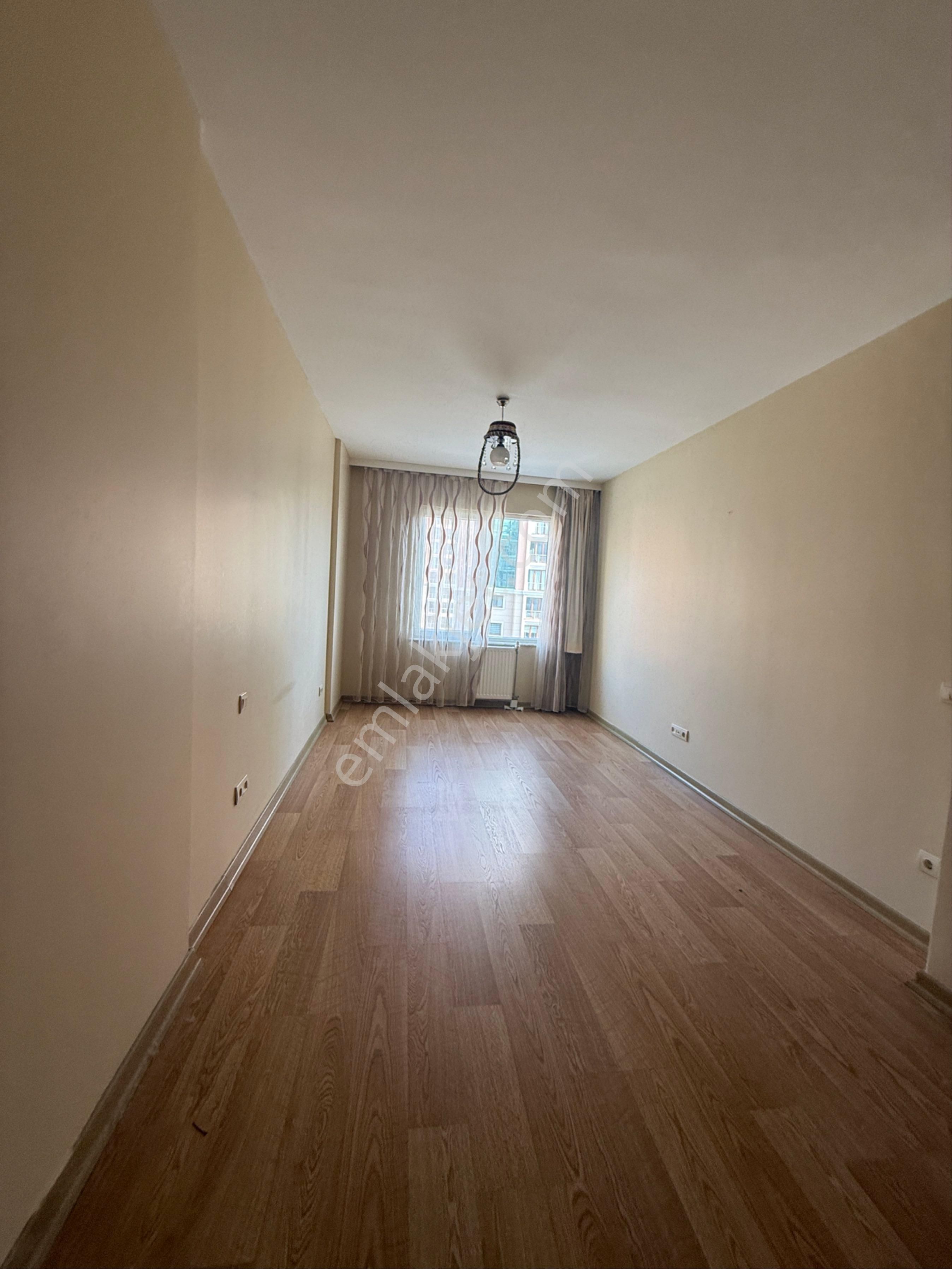 Beylıkdüzü Adnan Kahvecı Site İçi Daire - Görsel 17