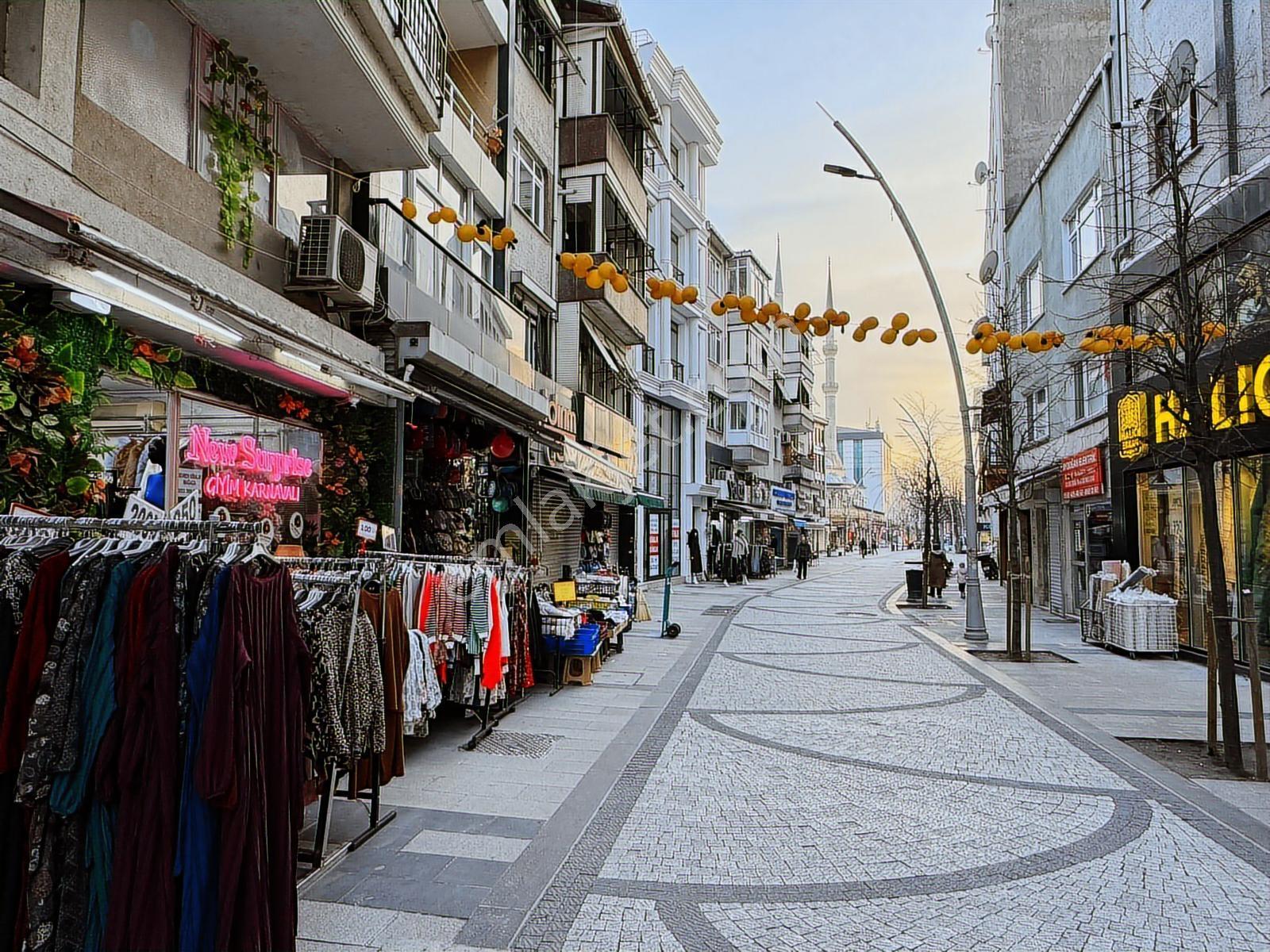 B.çekmece Dizdariye Yürüyüş Yolunda 2katlı Devren Kiralık Mağaza - Görsel 18