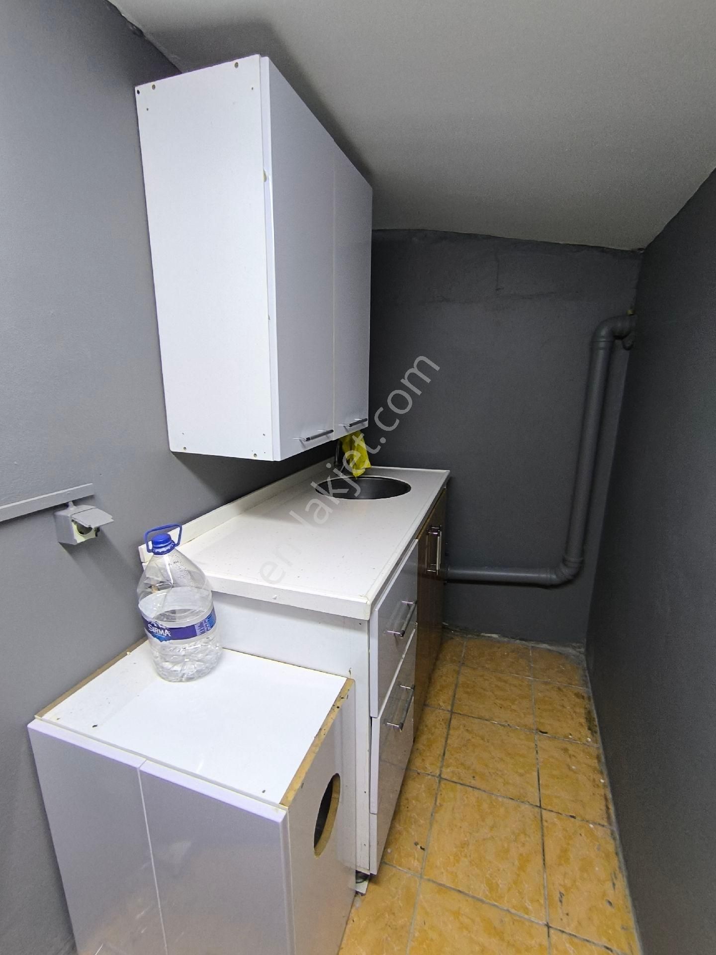 Sultangazi Cebeci'de 90 M2 Kiralık Ofis - Görsel 8