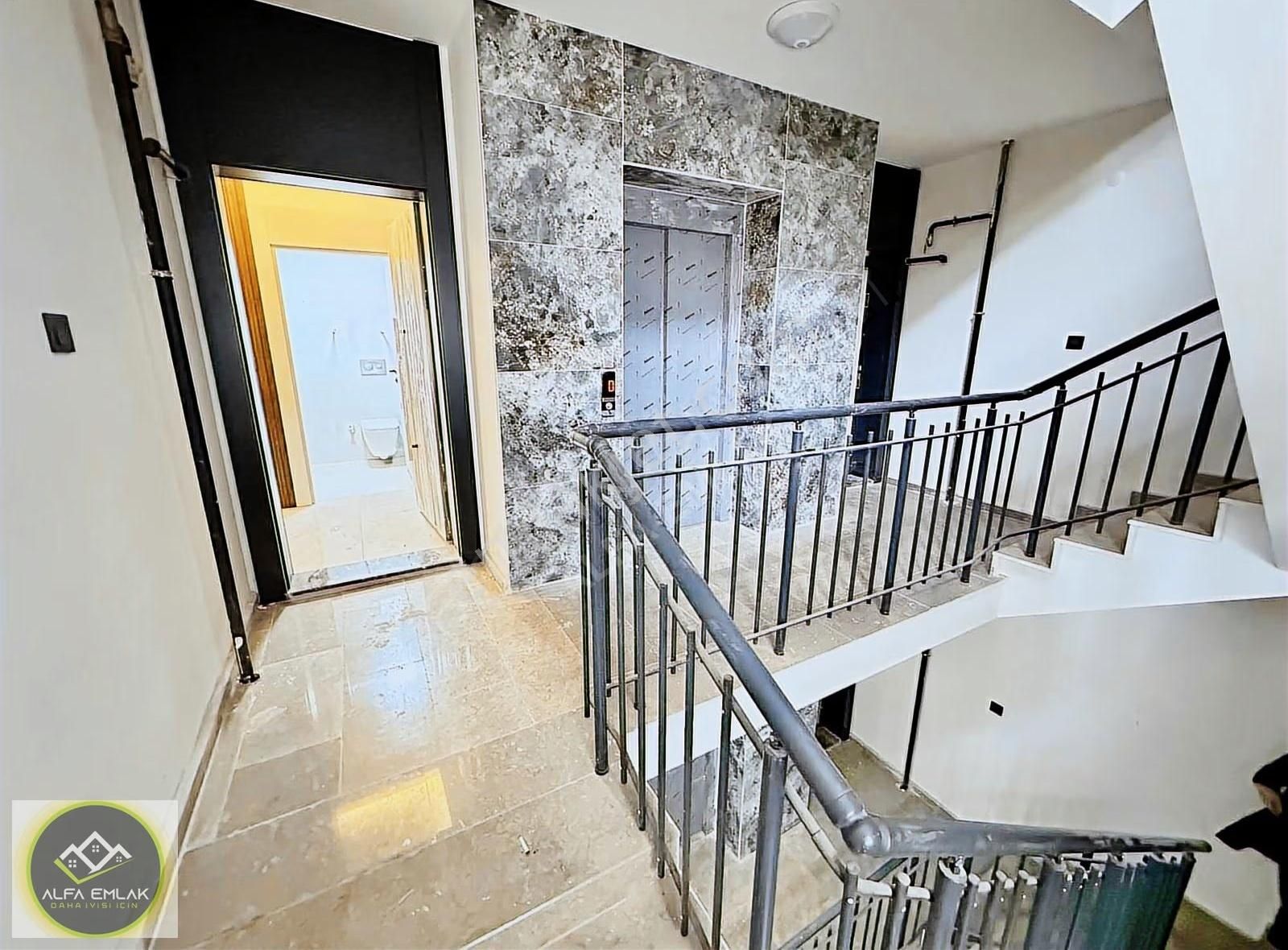 Atatürk Mah'de E.banyolu-giyinme Odalı Emsalsiz 3+1 Sıfır Daire - Görsel 7