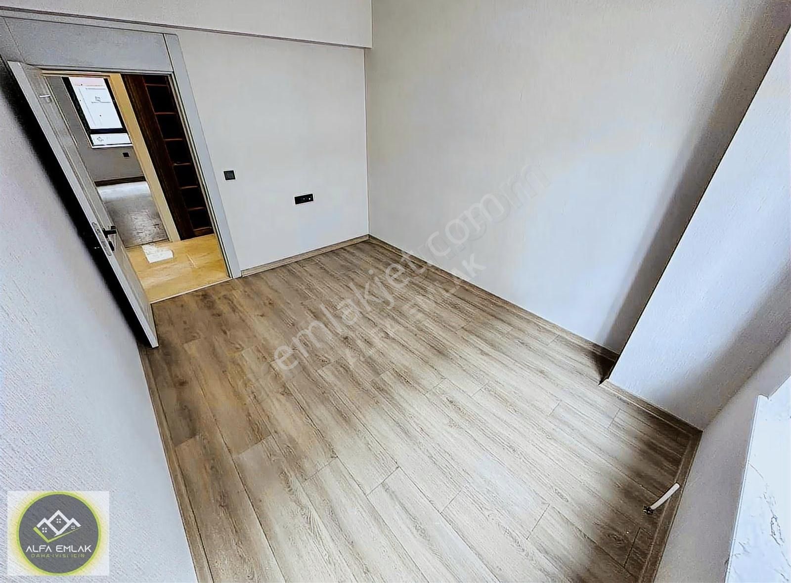 Atatürk Mah'de E.banyolu-giyinme Odalı Emsalsiz 3+1 Sıfır Daire - Görsel 25