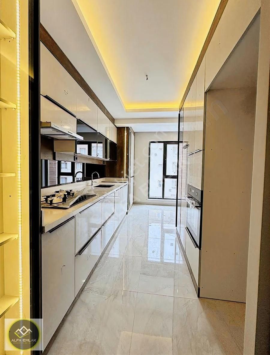 Atatürk Mah'de E.banyolu-giyinme Odalı Emsalsiz 3+1 Sıfır Daire - Görsel 31