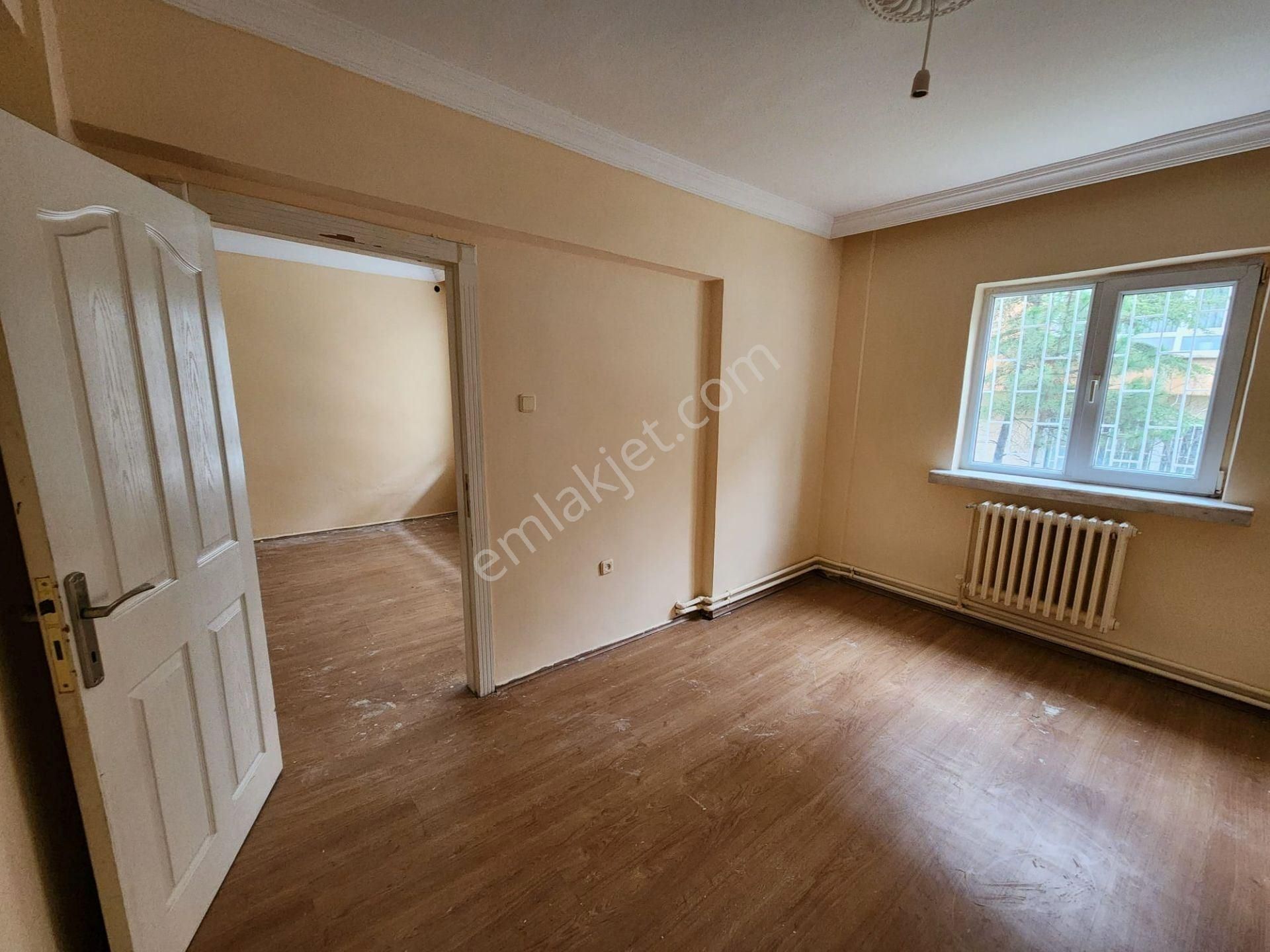 Altındağ Örnek Mah.de Giriş Kat Yeni Boyalı 2+1 Kiralık - Görsel 16