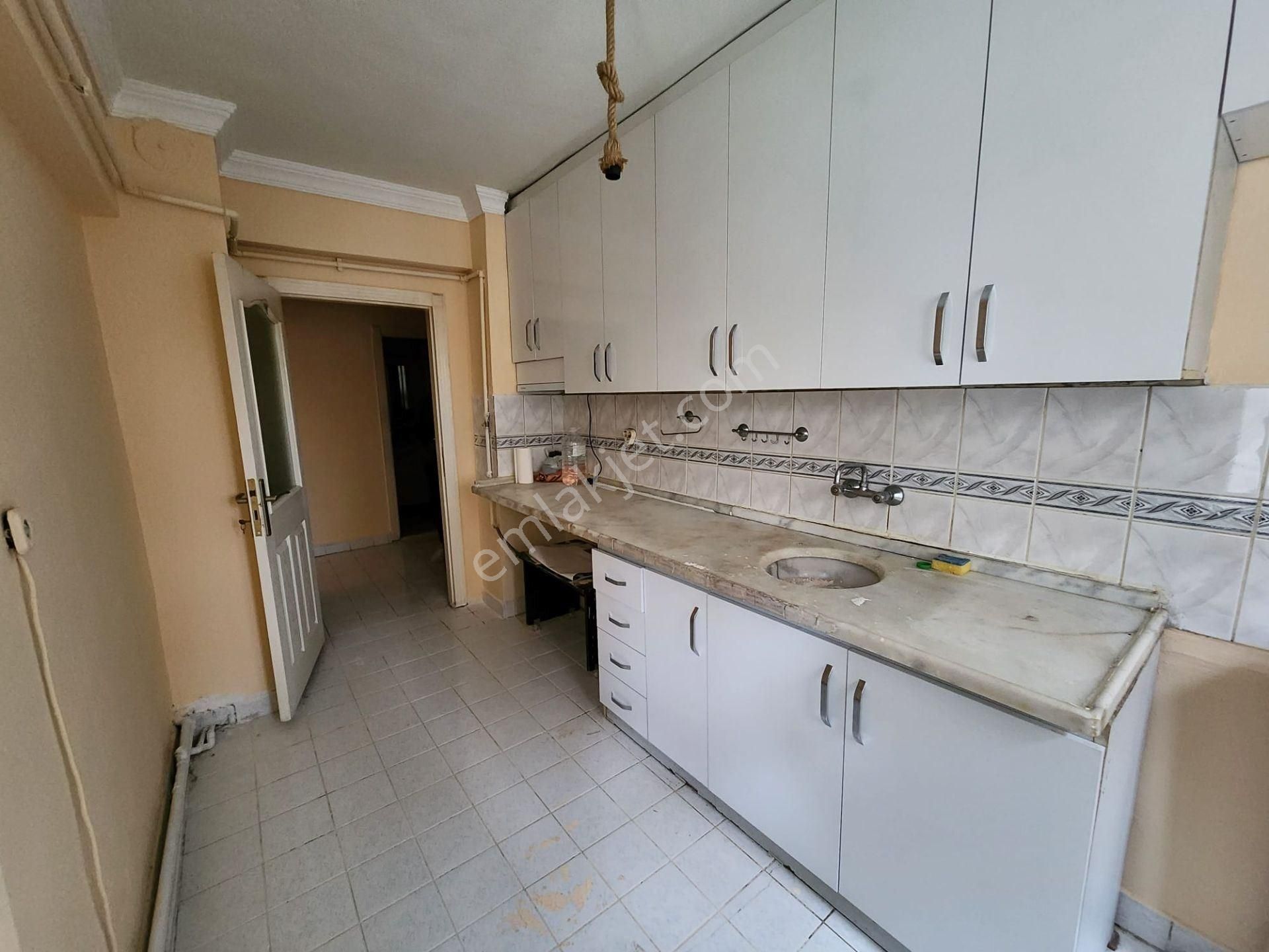 Altındağ Örnek Mah.de Giriş Kat Yeni Boyalı 2+1 Kiralık - Görsel 22