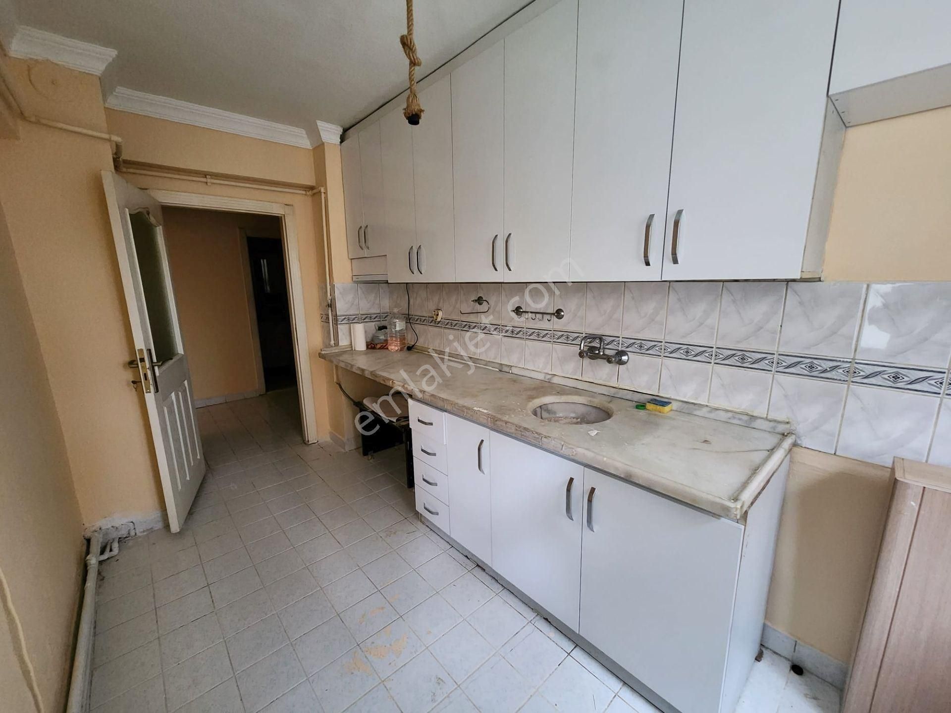 Altındağ Örnek Mah.de Giriş Kat Yeni Boyalı 2+1 Kiralık - Görsel 21