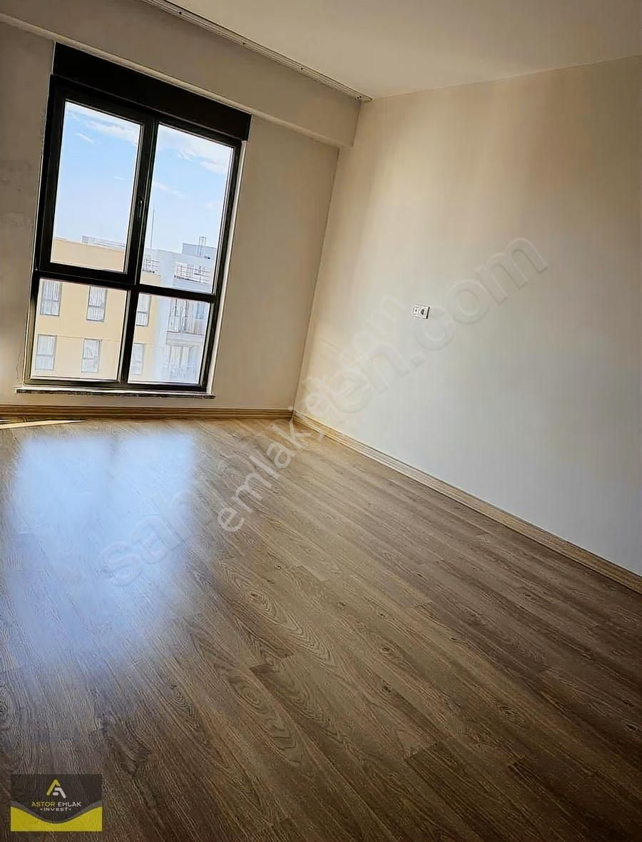 Sur Yapı'da 2+1 106 M2 Ayrı Mutfaklı Kiralık Daire - Görsel 6