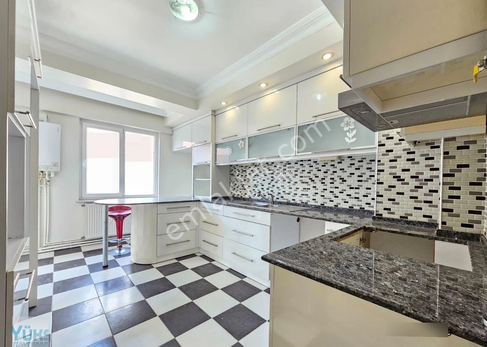 Denizli Selçukbey De Harika Konumda 3+1 170 M2 Site İçinde Kaçırılmayacak Fiyata Satılık Daire - Görsel 15