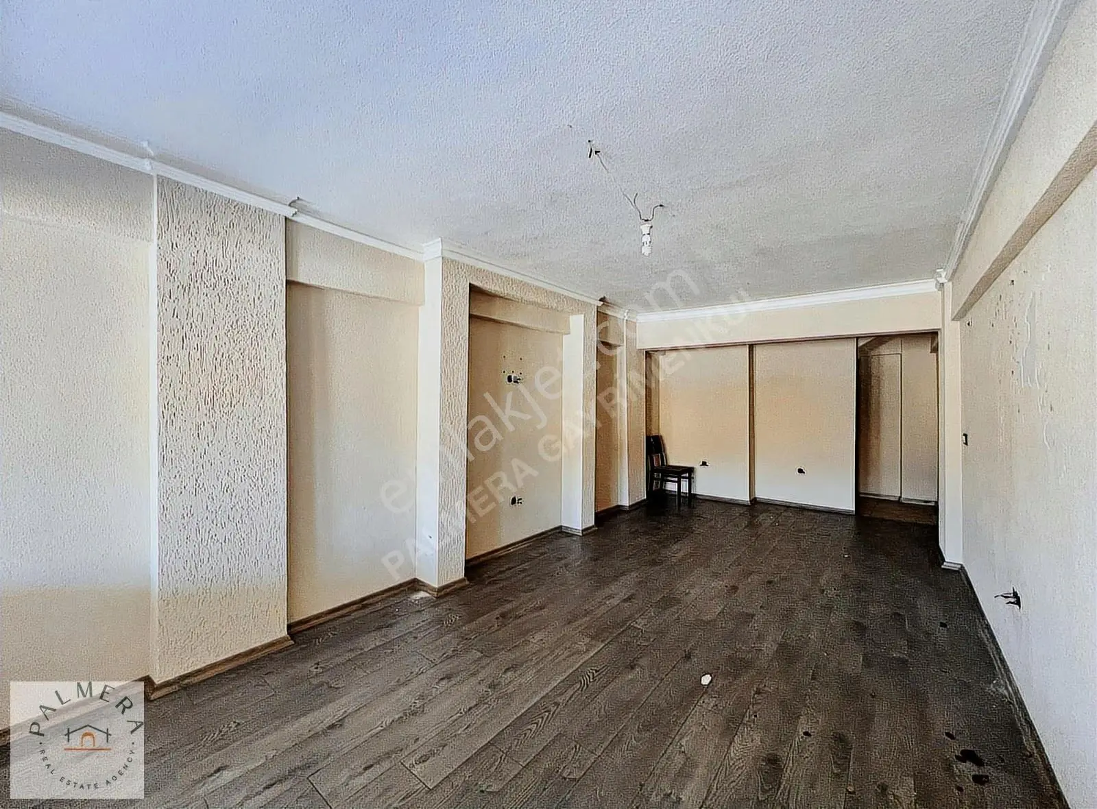 Marmaris Merkez'de Asma Katlı Kiralık 80 M2 Dükkan - Görsel 5