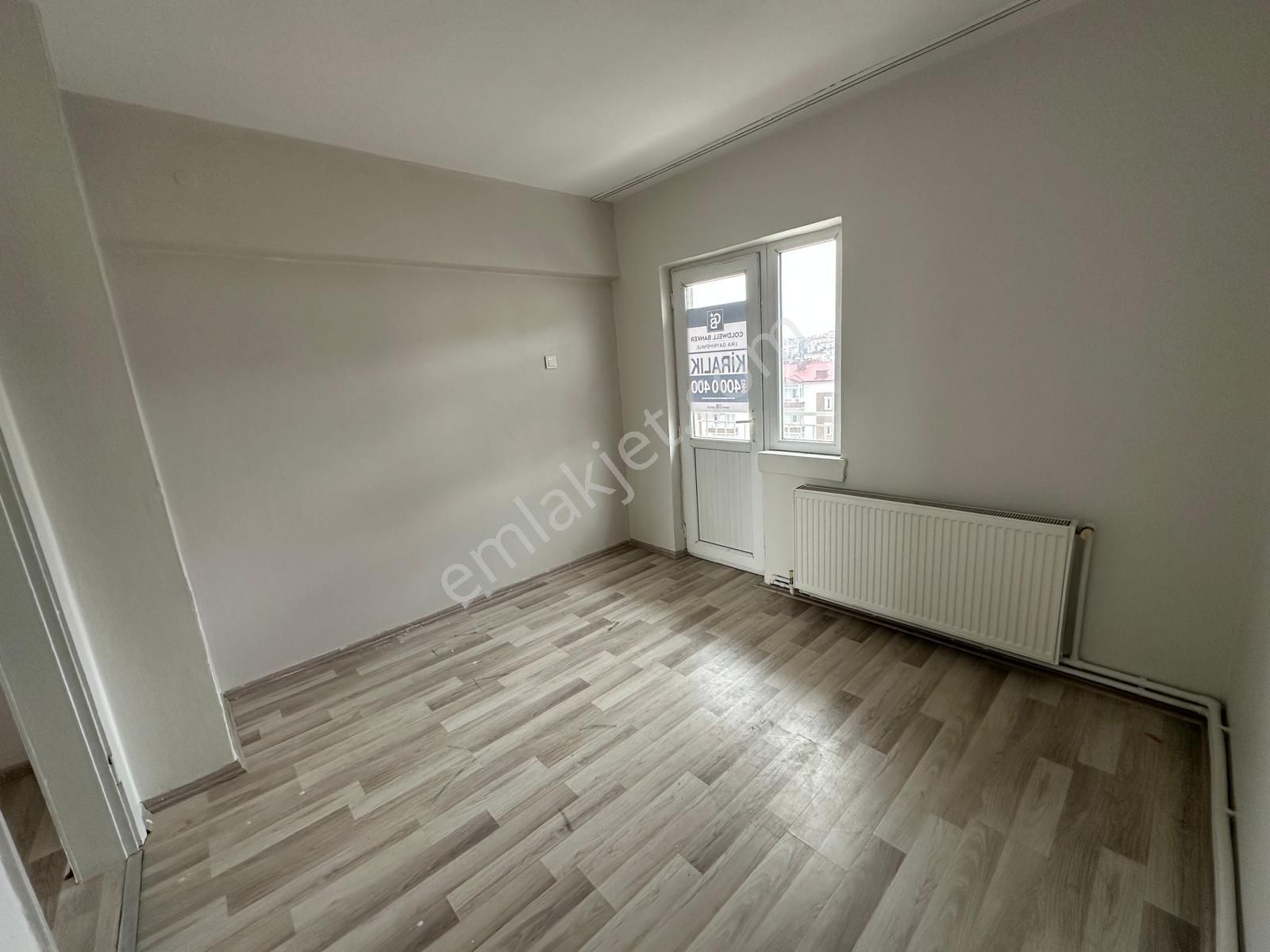 Karşıyaka Merkezi Lokasyon Kiralık Daire - Görsel 11