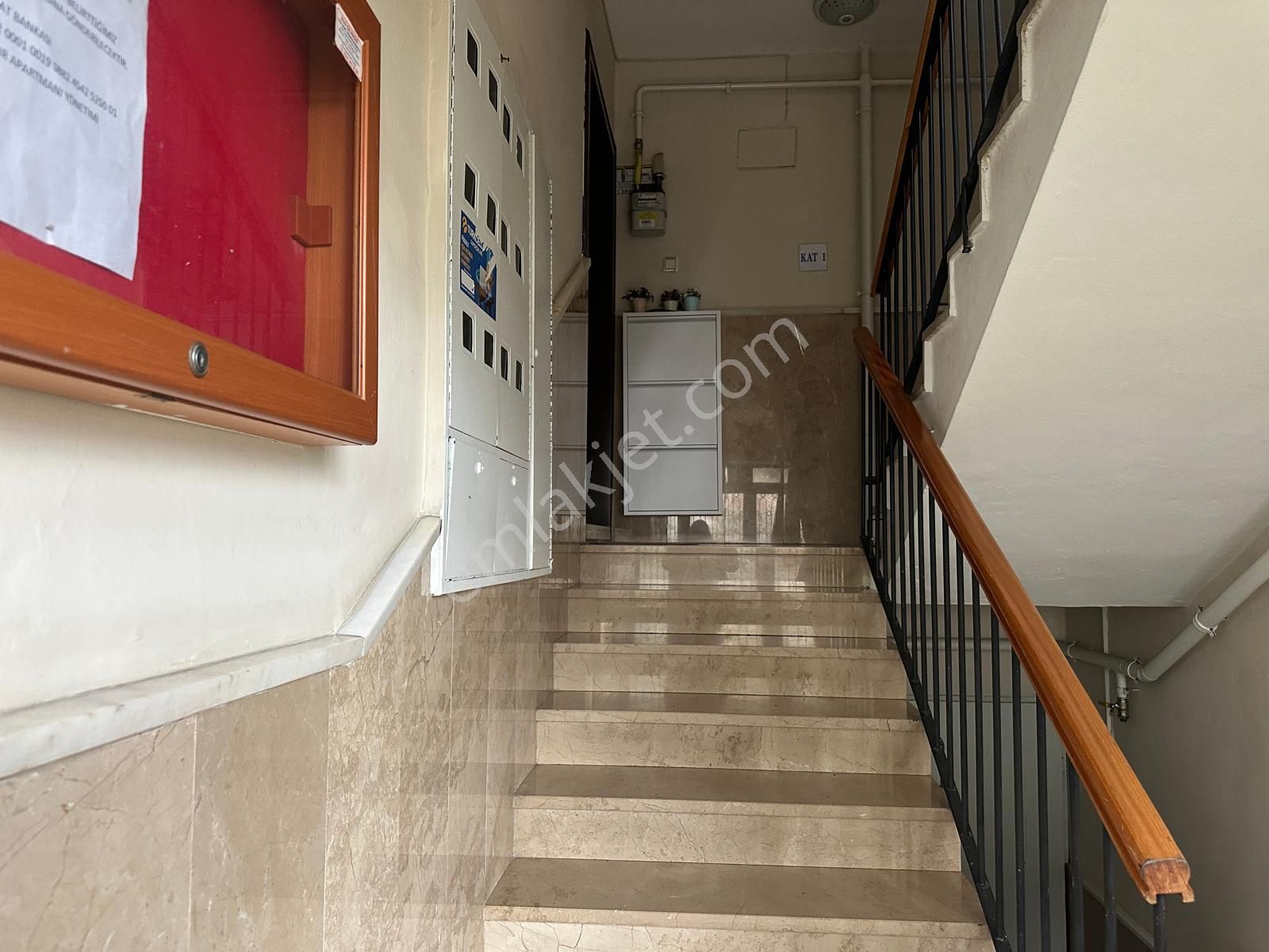 Karşıyaka Merkezi Lokasyon Kiralık Daire - Görsel 5